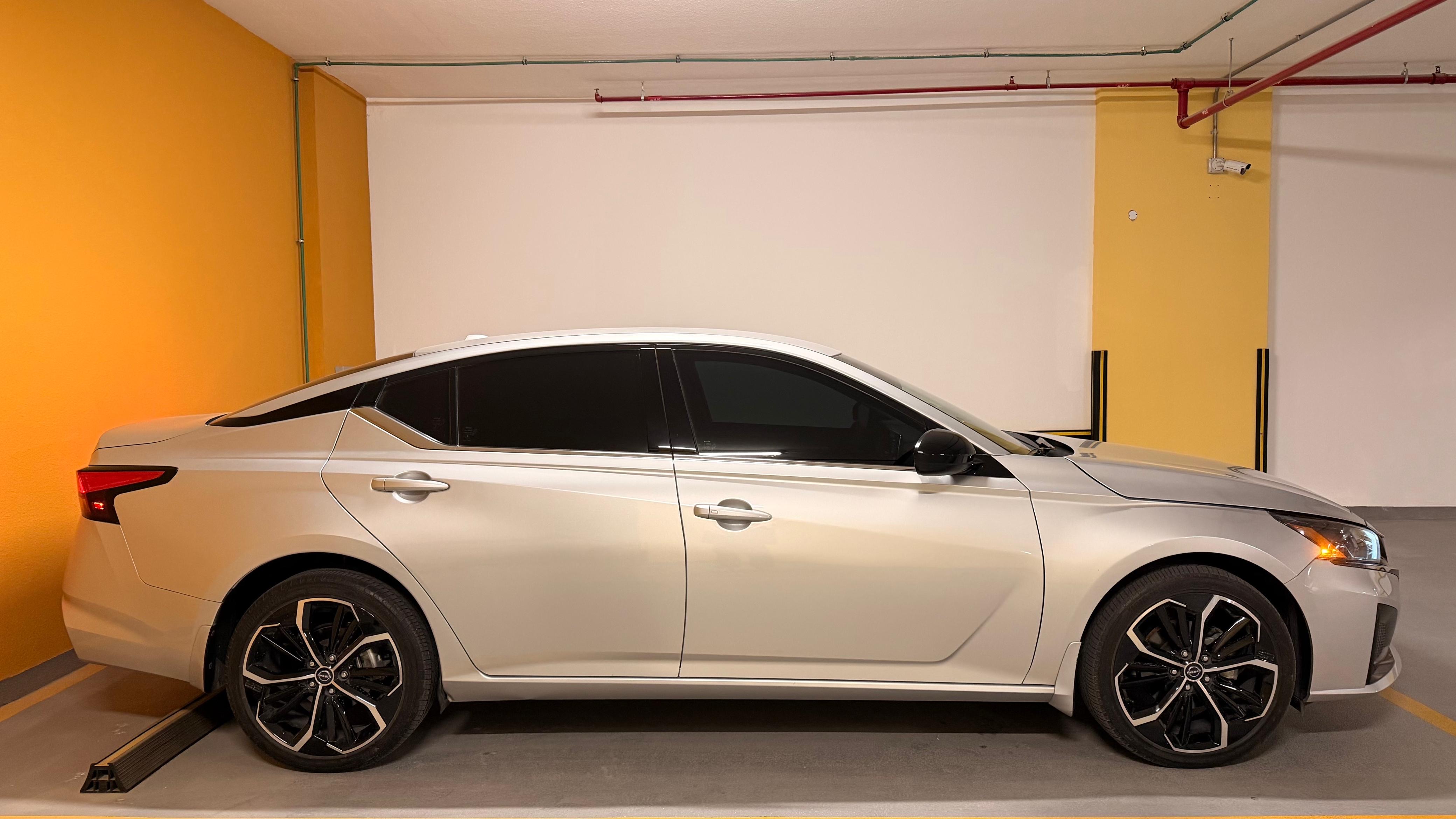 Argent Nissan Altima 2.5 SR 2024