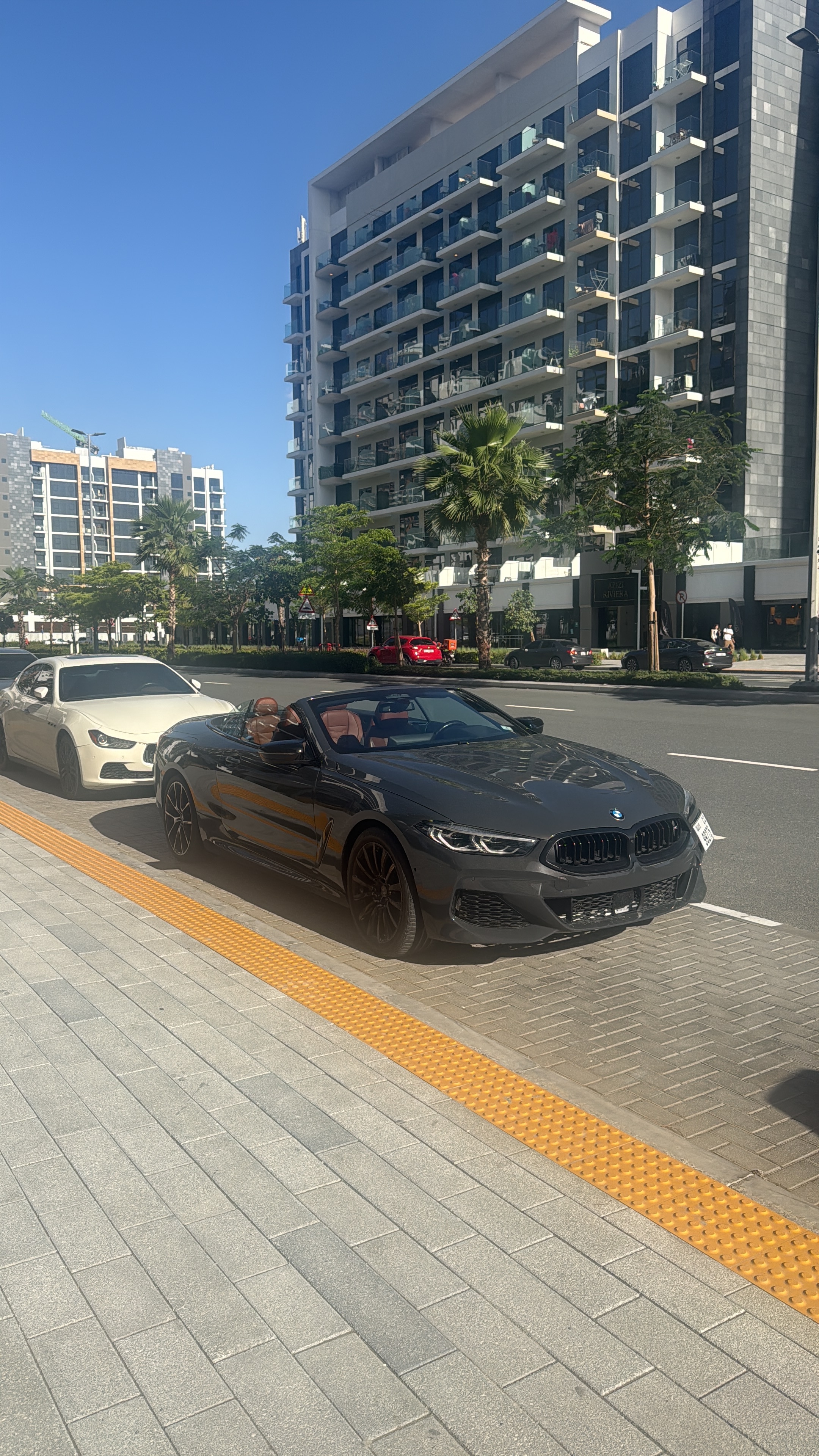 深灰色 宝马 M850i 敞篷车 2024年
