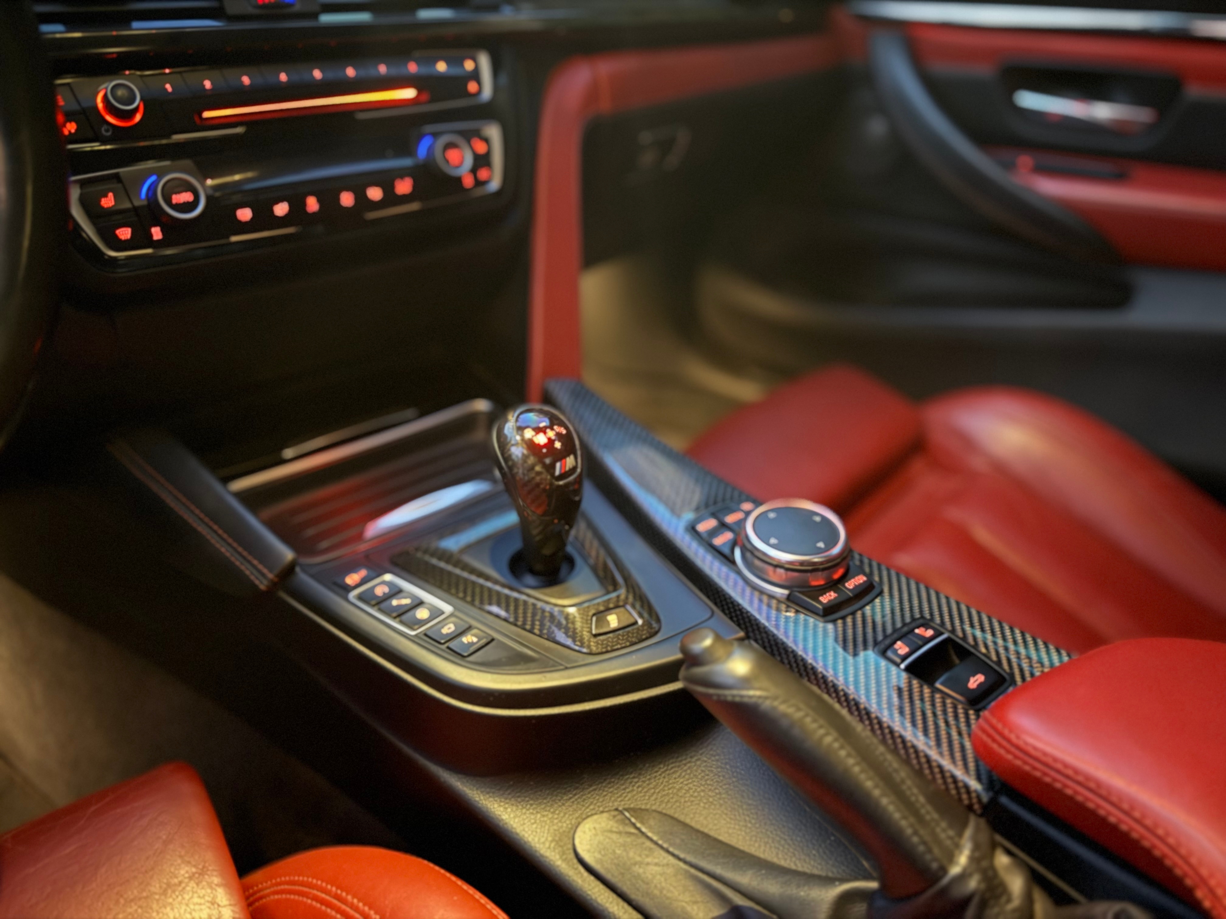 Dunkelgrau BMW M4 Convertible 2015