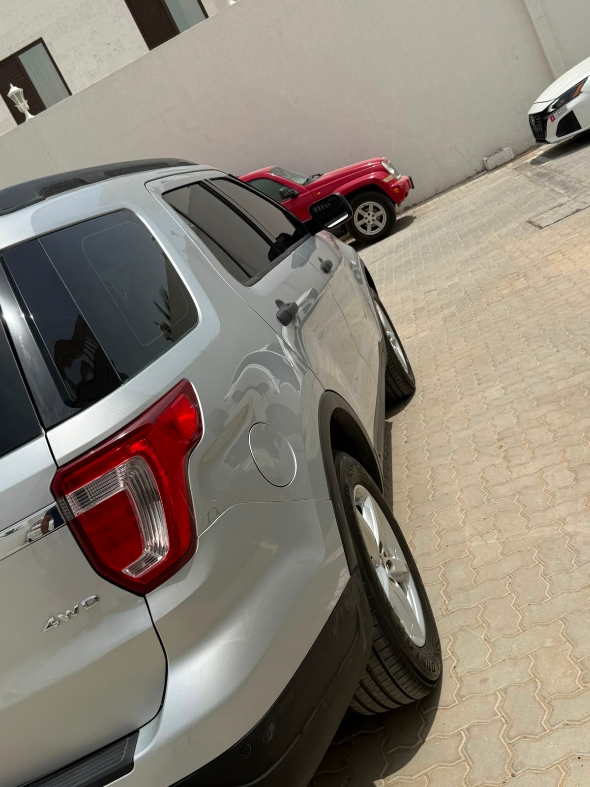 Plata Ford Explorer Active 2018