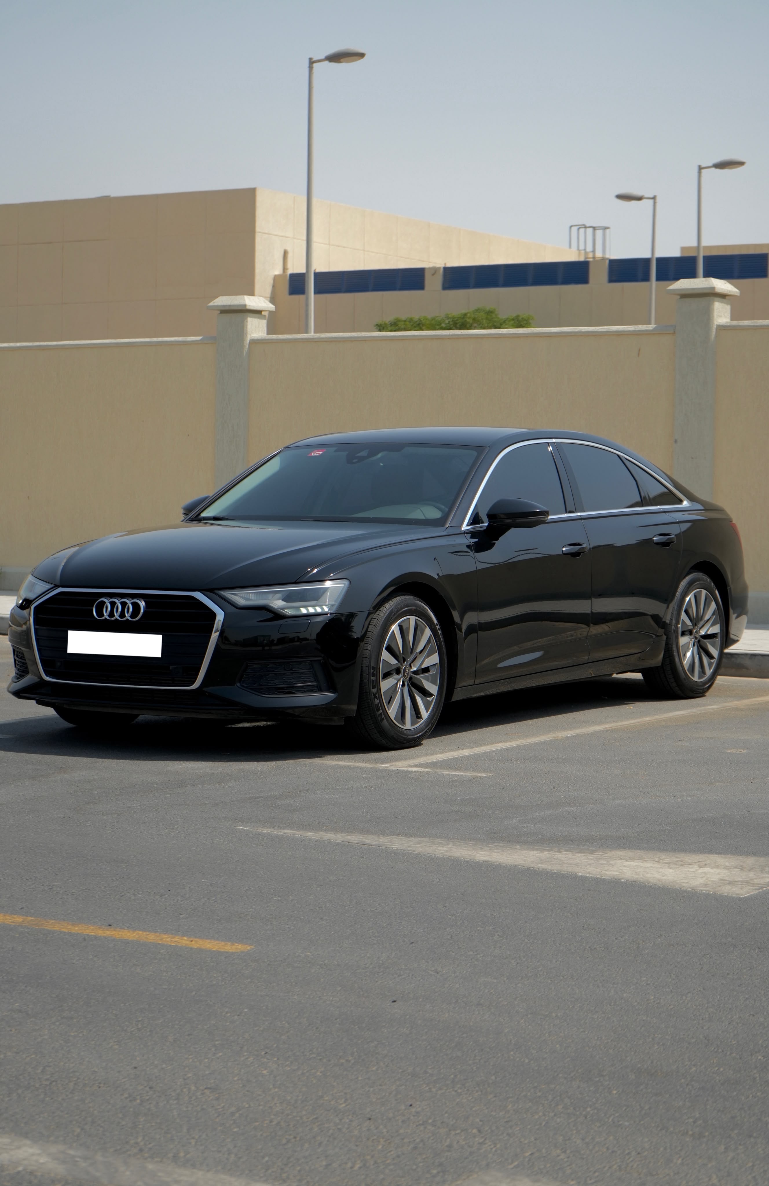 أسود أودي A6 2.0 TDI Premium 2022 أسود أودي A6 2.0 TDI Premium 2022