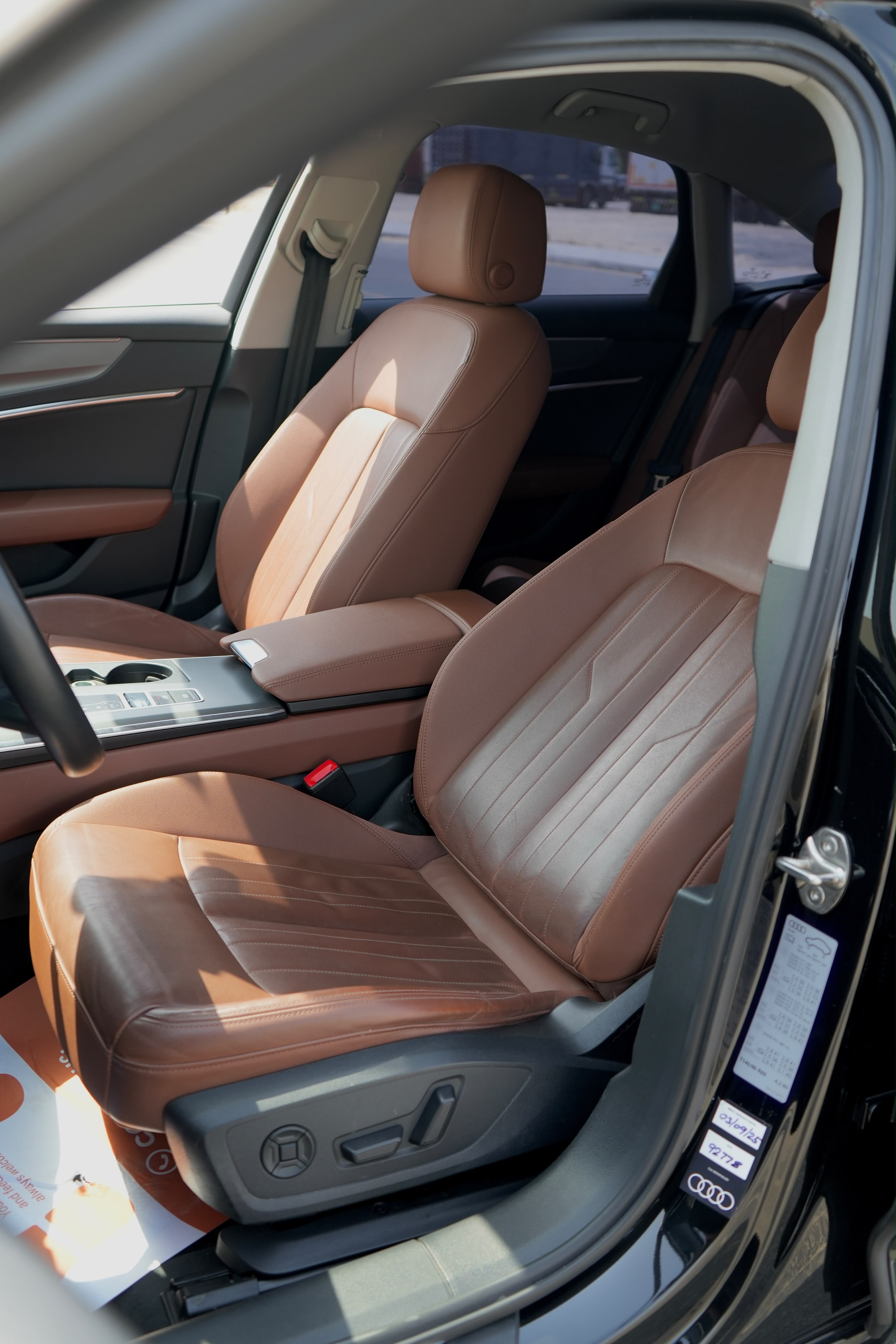 أسود أودي A6 2.0 TDI Premium 2022