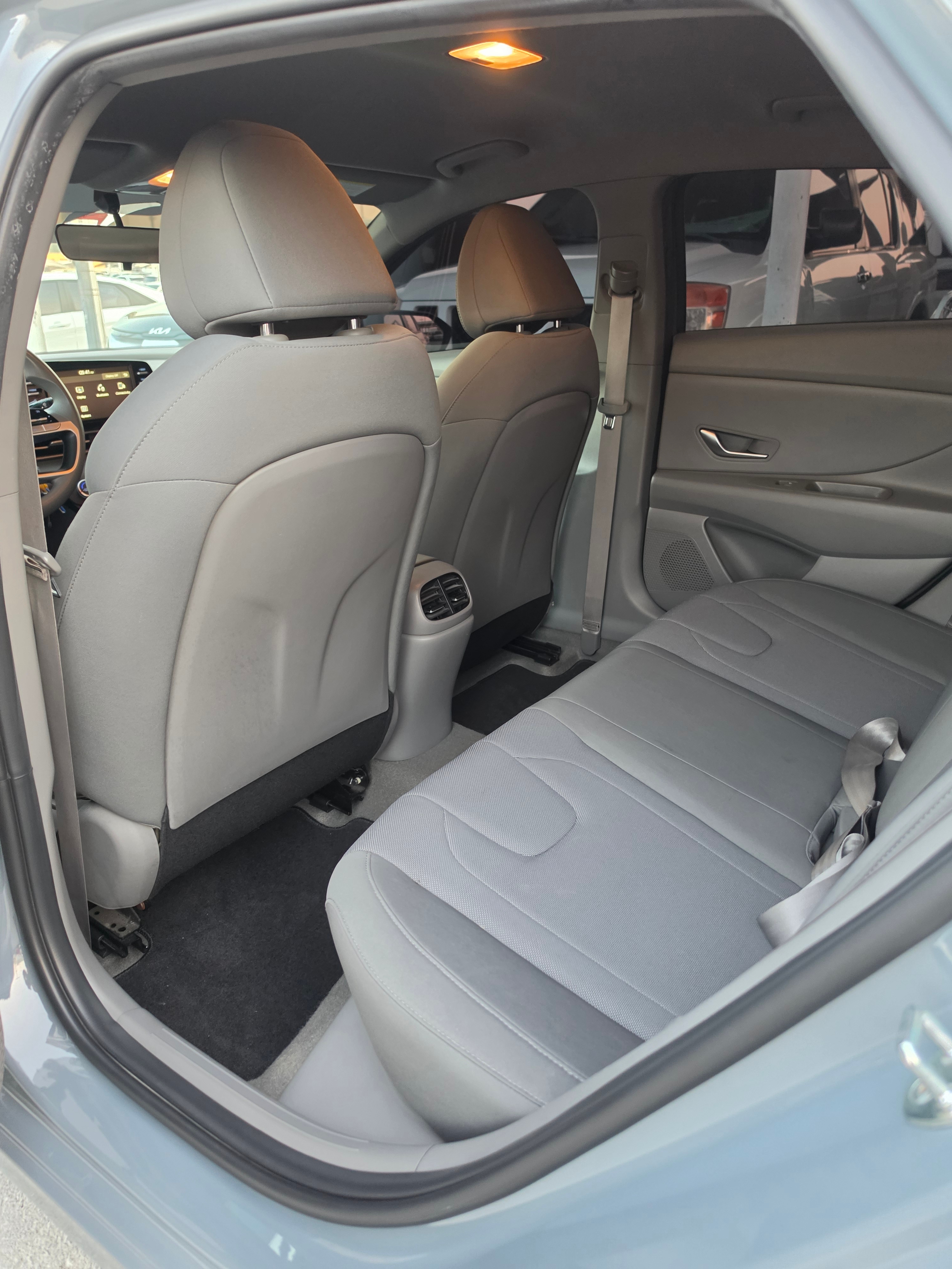 Gray Hyundai Elantra Smart 2023