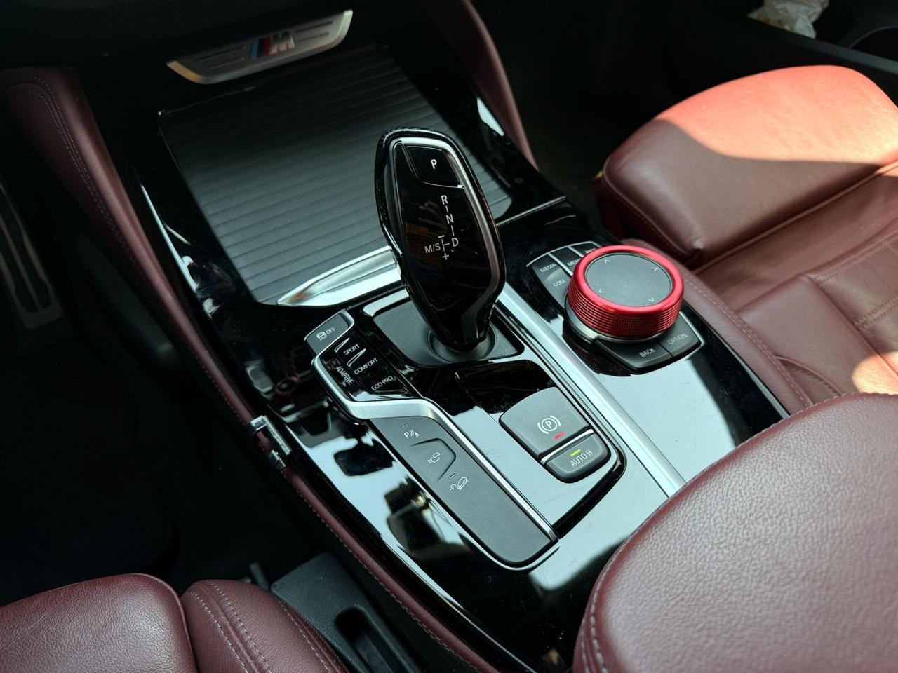 黑色的 宝马 X4 M40i 2021