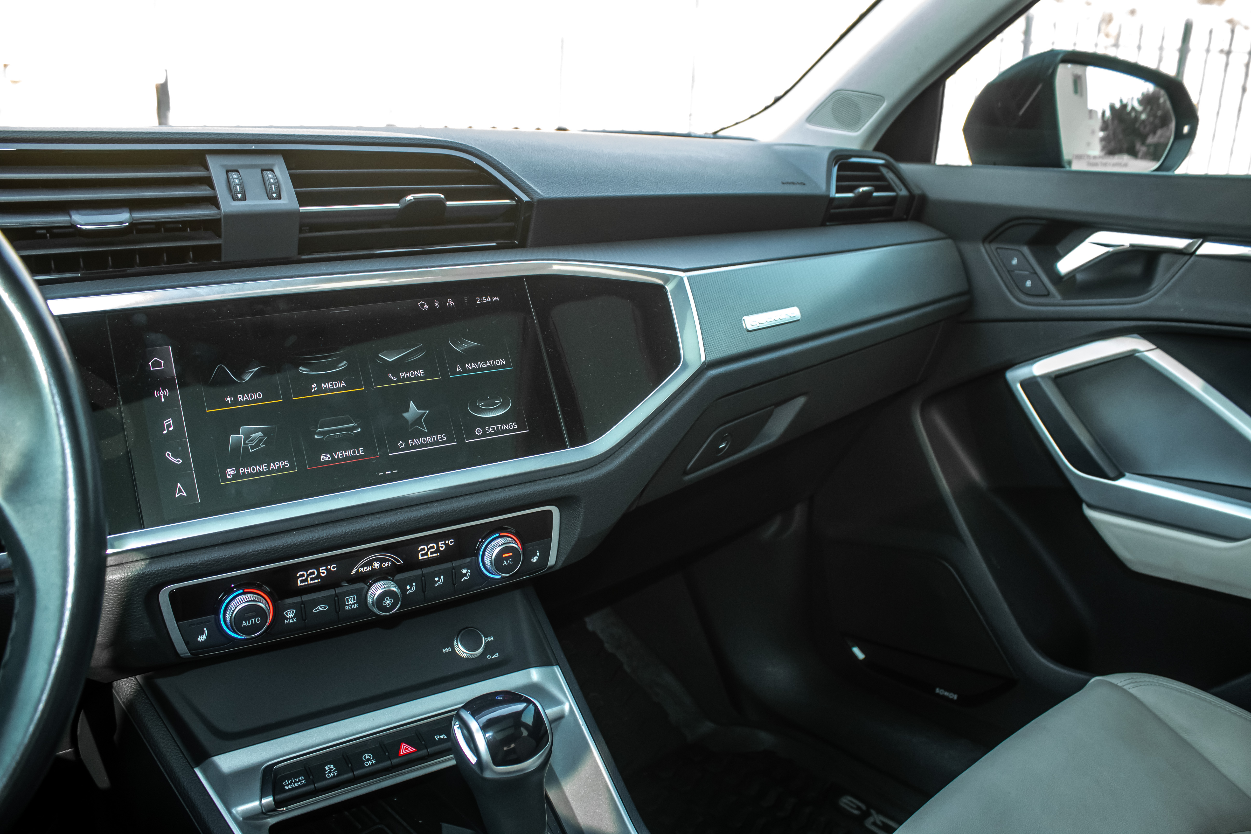 Mat zwart Audi Q3 40 TFSI S-Line 2022