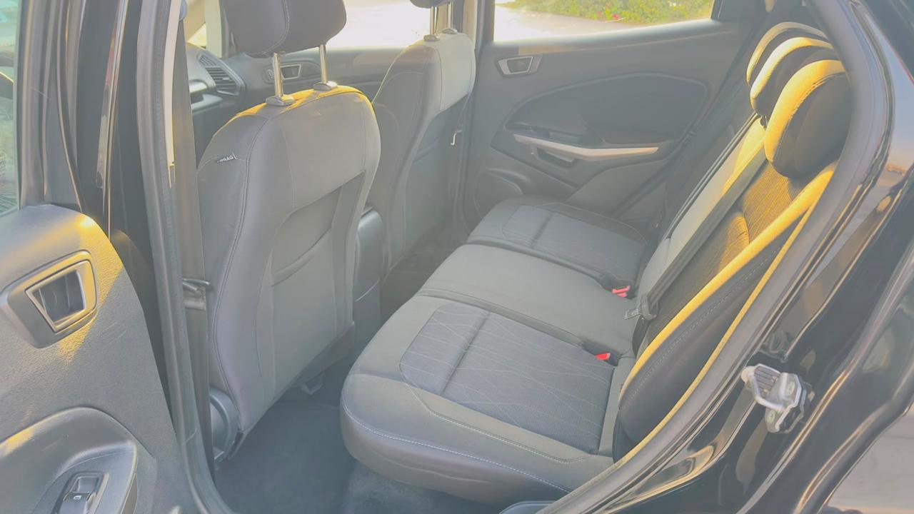 Black Ford EcoSport Trend 2020