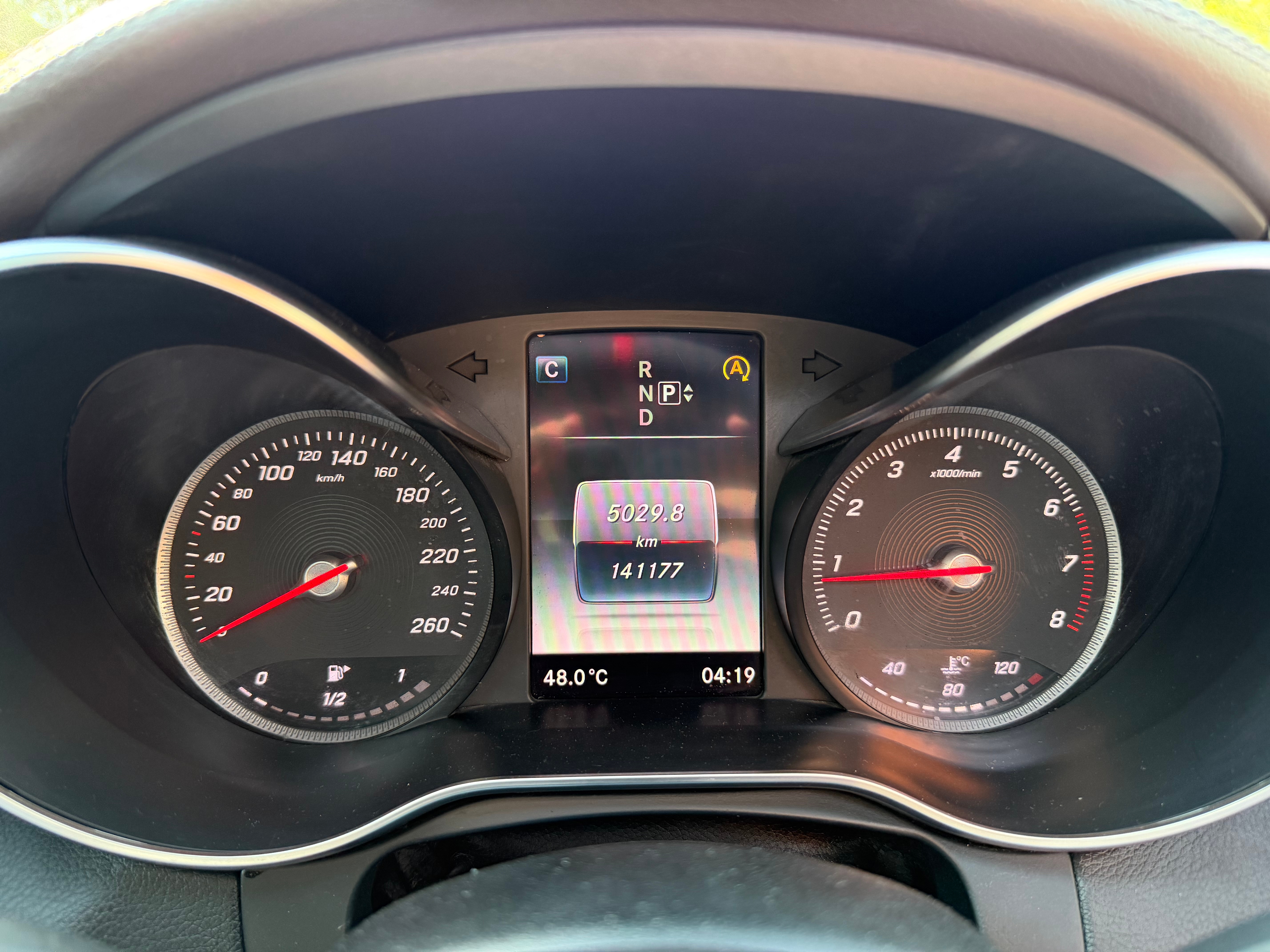 أسود مرسيدس بنز C200 AMG PREMIUM 2015