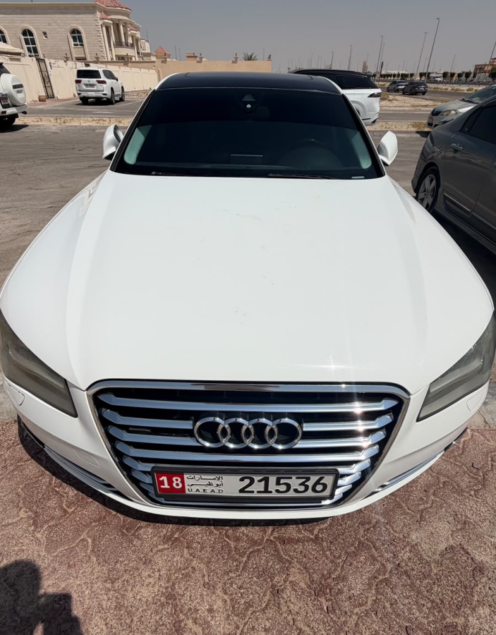 Blanc Audi A8 L 55 TFSI 2011 Blanc Audi A8 L 55 TFSI 2011