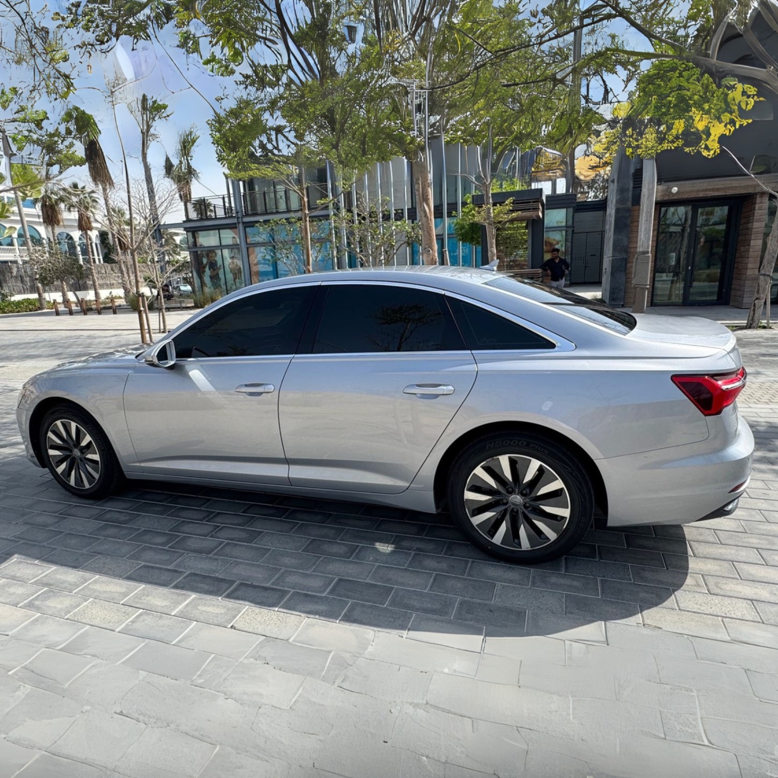 D'argento Audi A6 2.0T Premium 2020