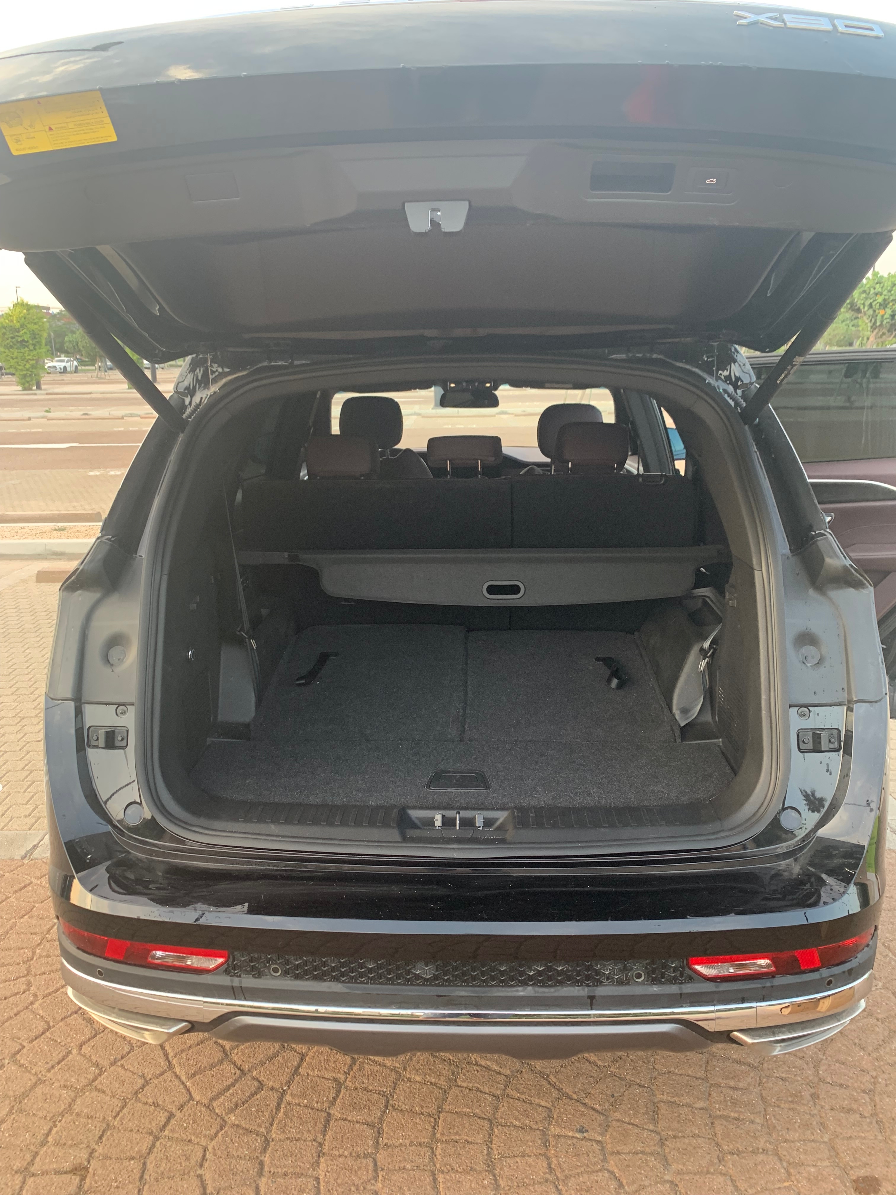 Negro Jetour X90 Plus 1.6T Luxury 2023