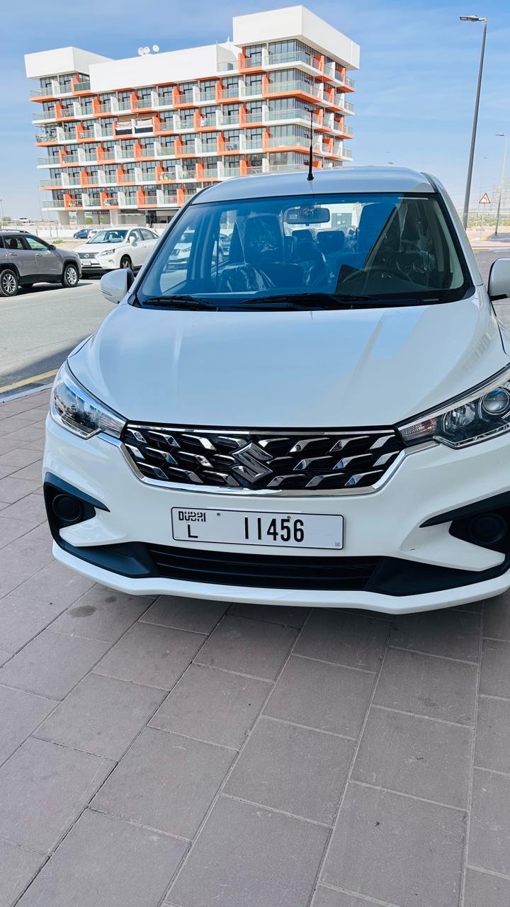 White Suzuki Ertiga GL 2023