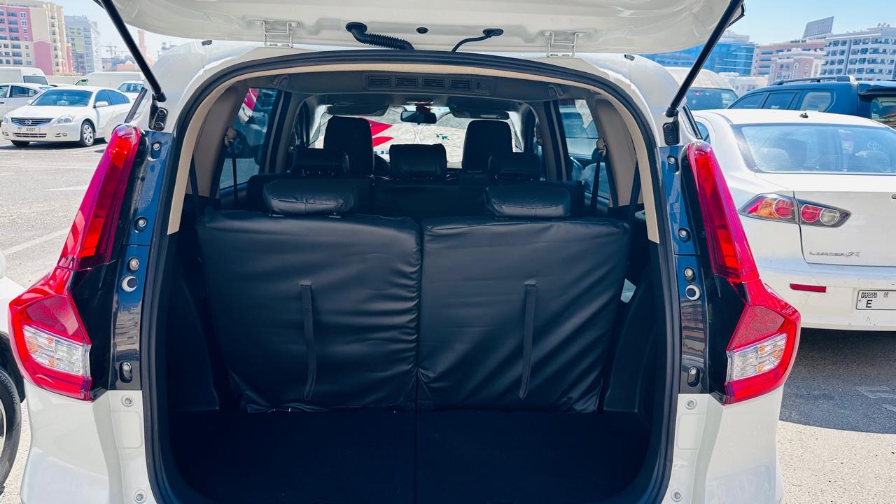 Blanco Suzuki Ertiga GL 2023