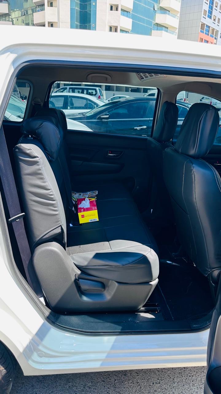 أبيض سوزوكي Ertiga GL 2023