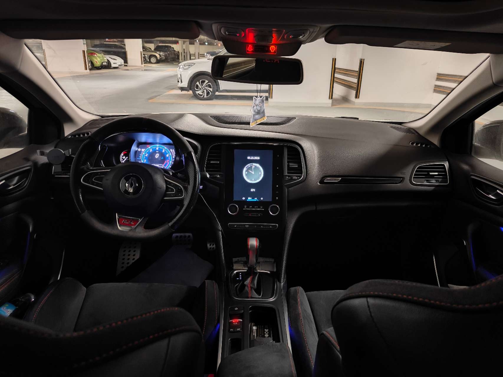 Beyaz Renault Megane RS 2019