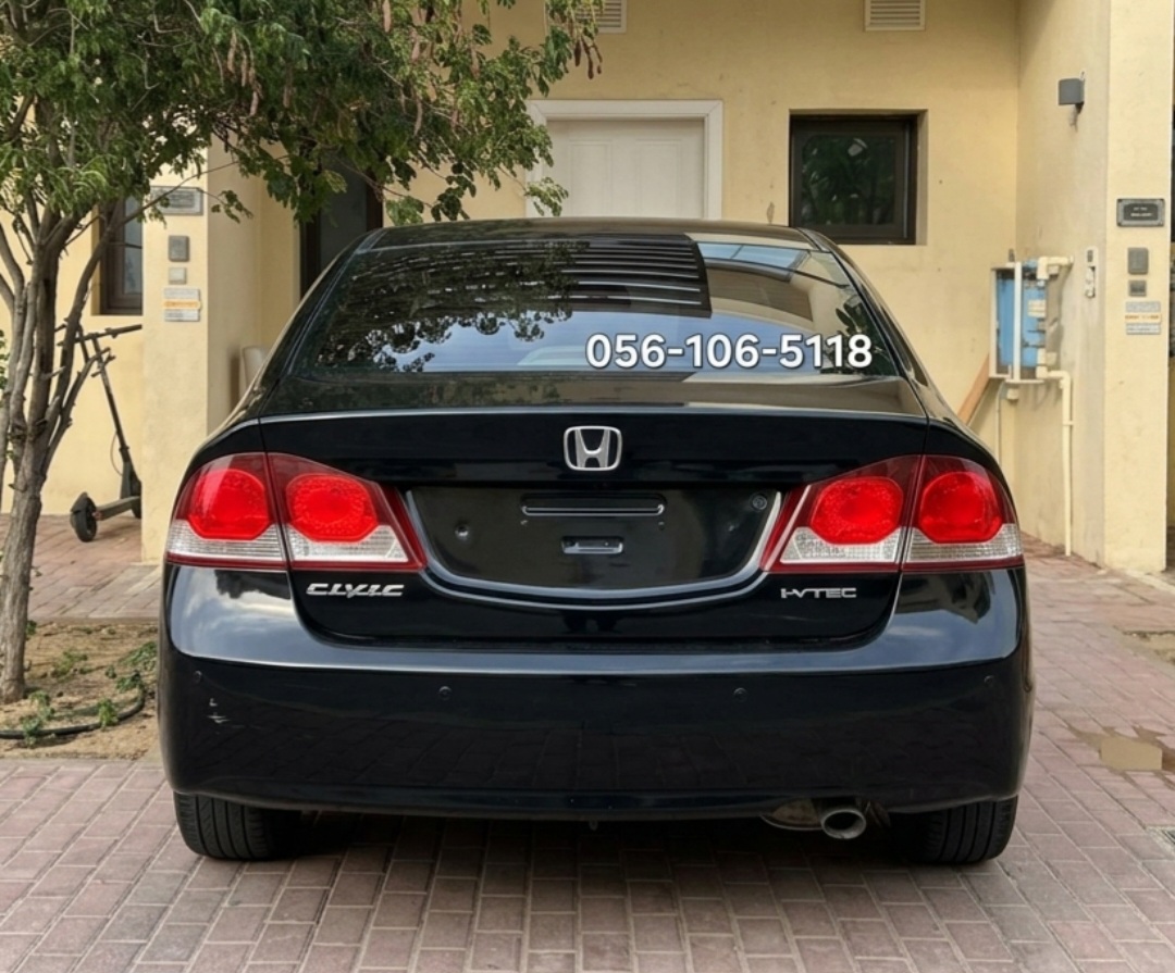 Black Honda Civic 1.8 i-VTEC 2009