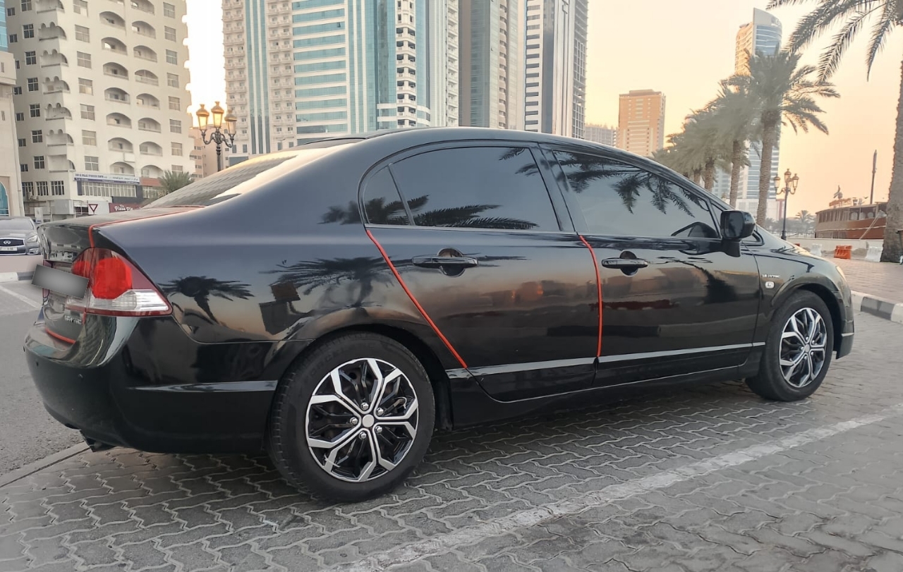 Noir Honda Civic 1.8 i-VTEC 2011