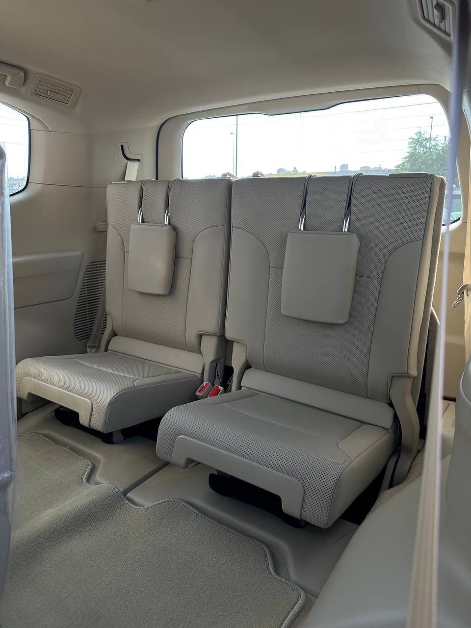 Blanco Toyota Land Cruiser GXR V6 2026
