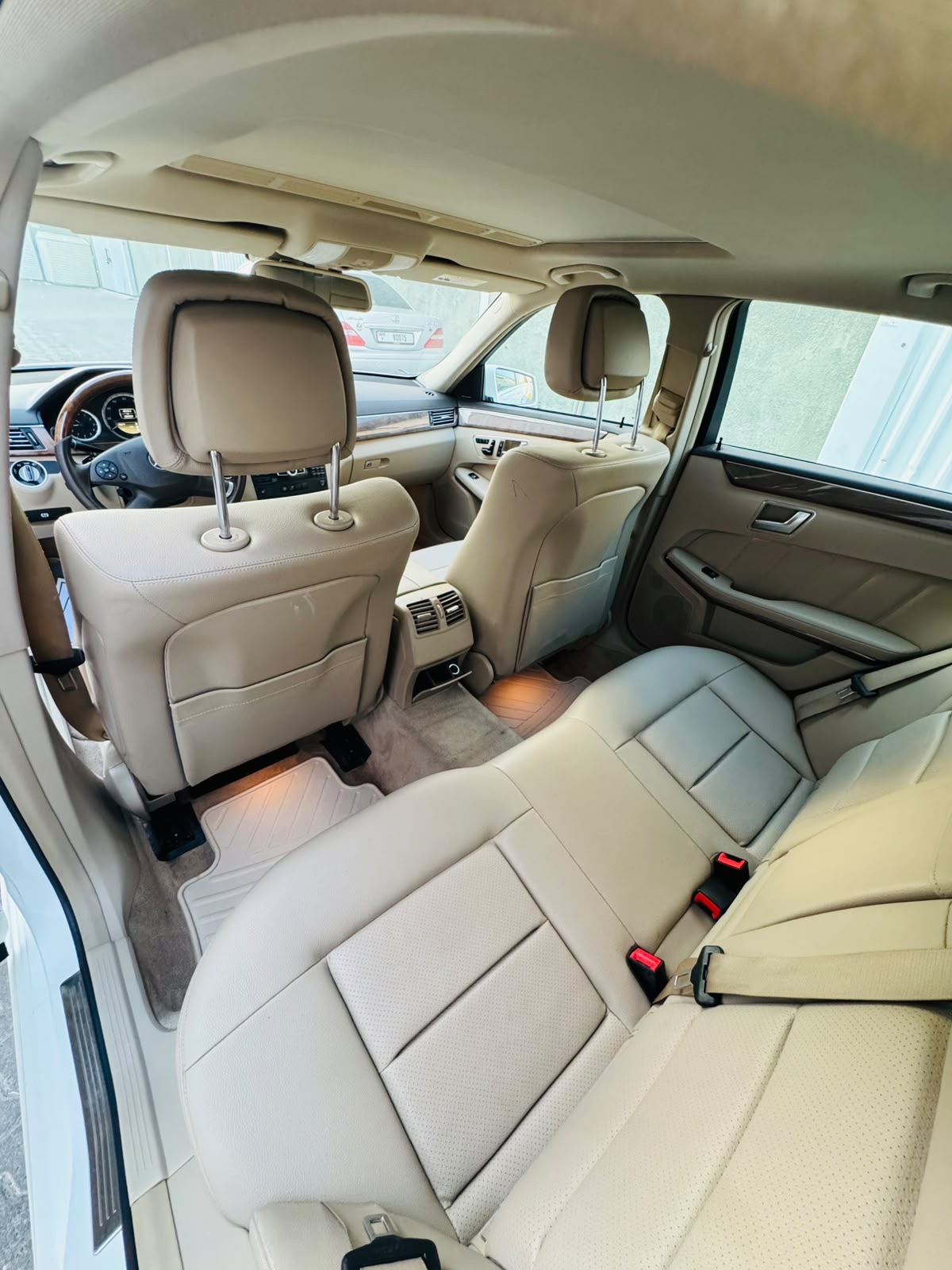 White Mercedes Benz E350 2012