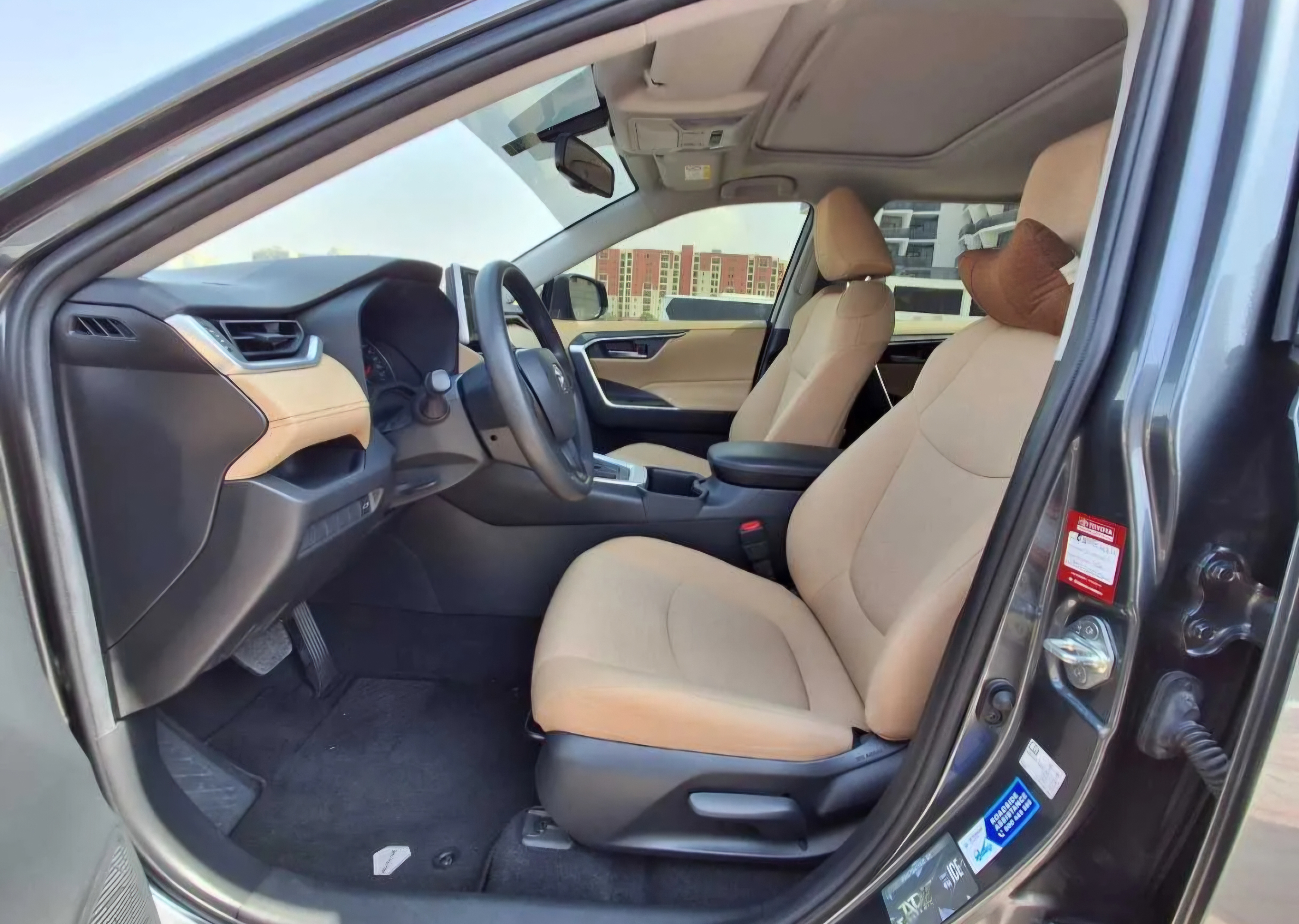 Grigio scuro Toyota RAV4 VX 2024