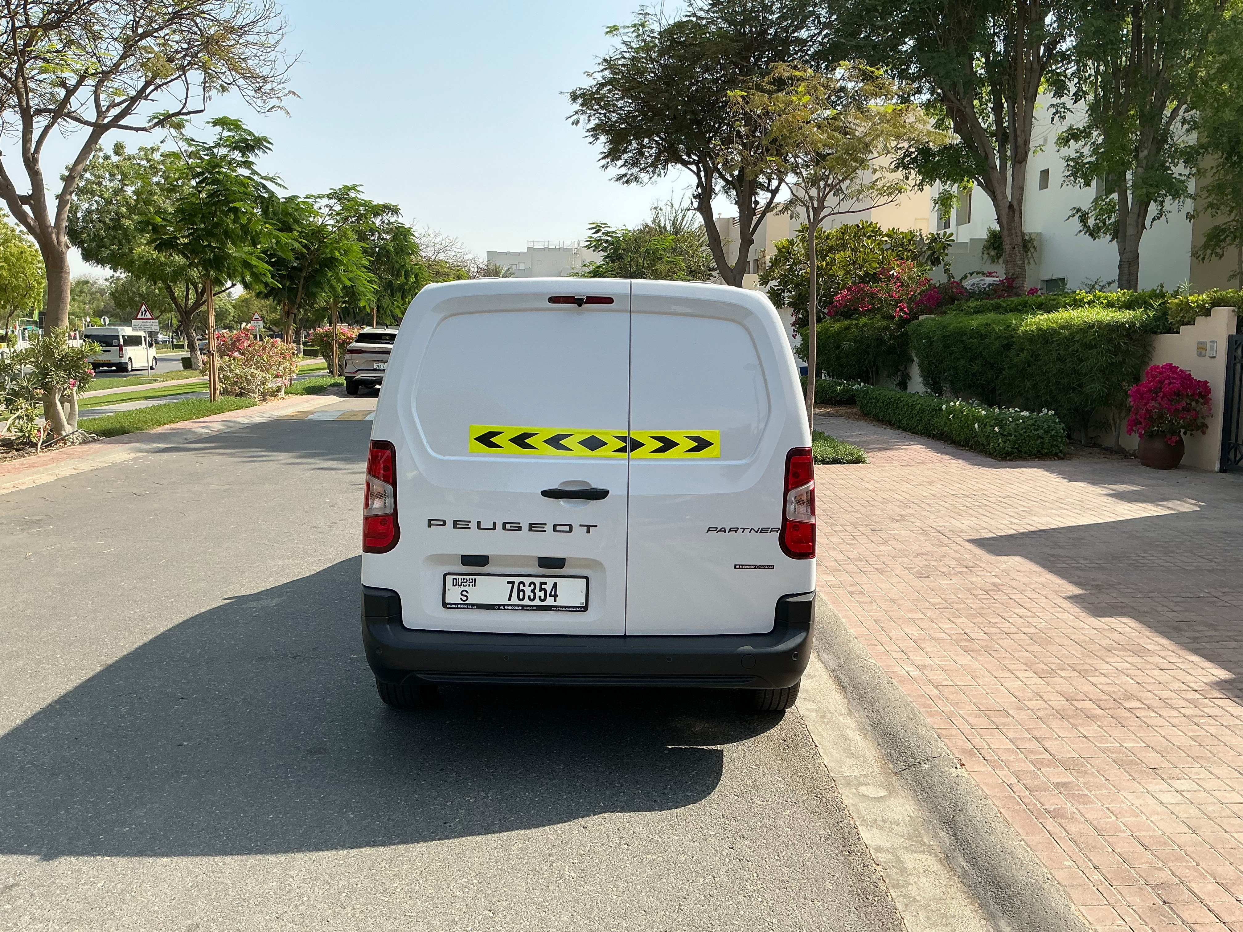 Weiß Peugeot Partner Van Long Body 2025