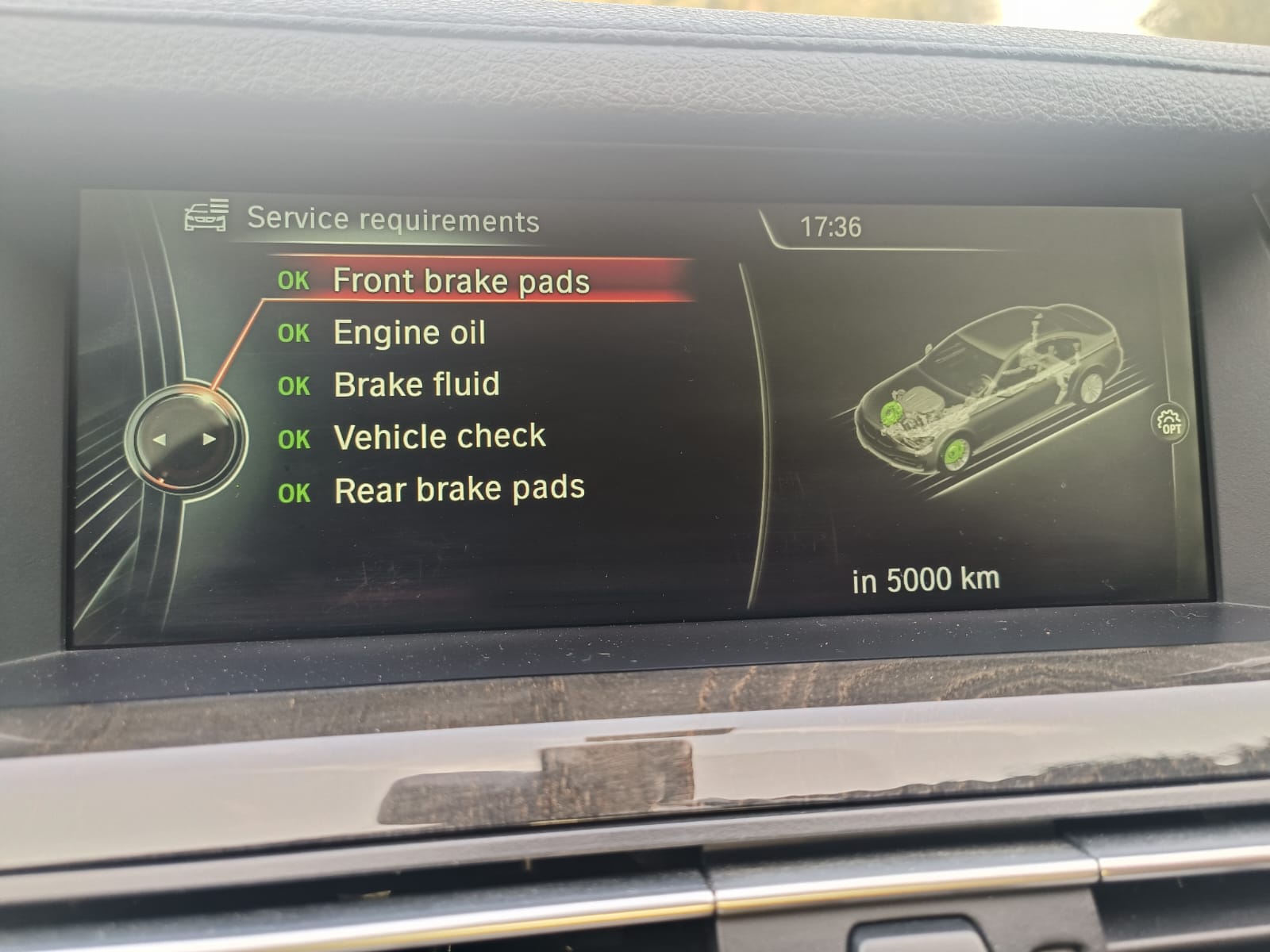 Siyah BMW 750Li 2013