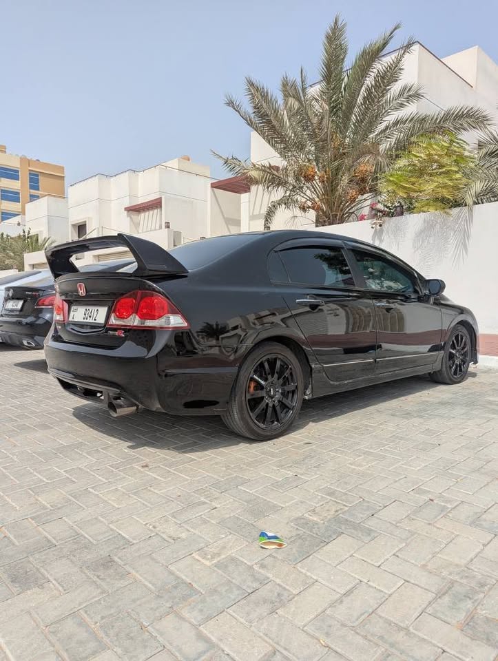 Black Honda Civic EX 2009