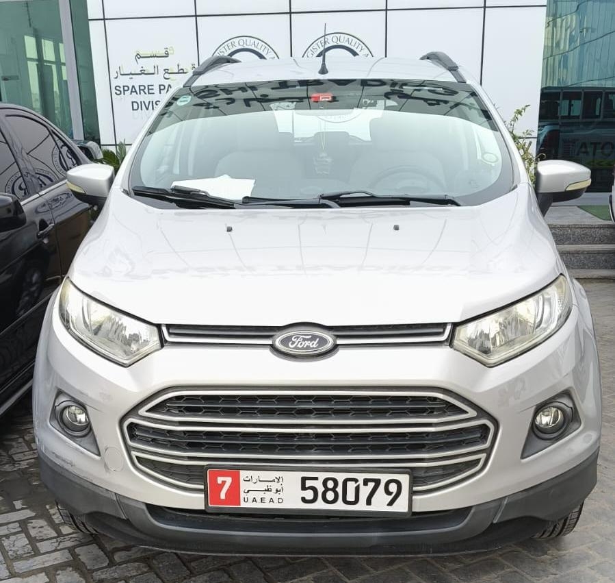 浅褐色的 福特 EcoSport Trend 2016 年