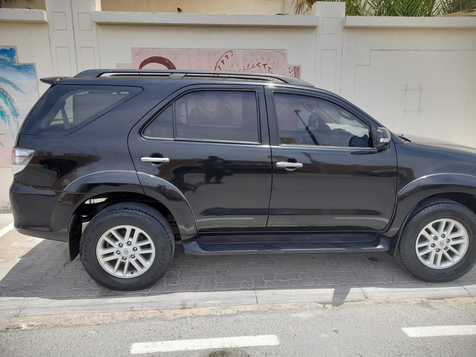 Black Toyota Fortuner EXR 2015