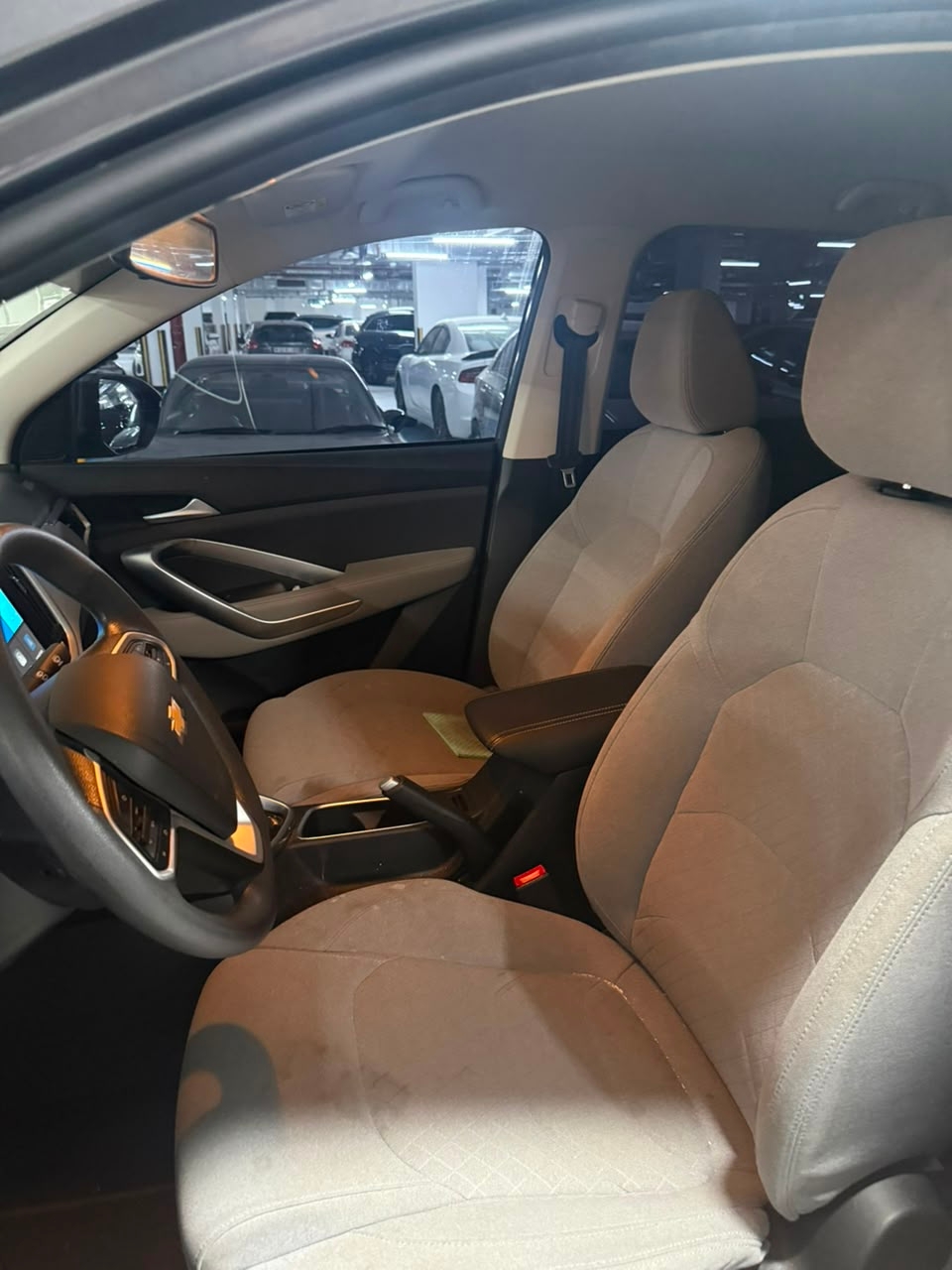 Gray Chevrolet Captiva 7-Seater 2025