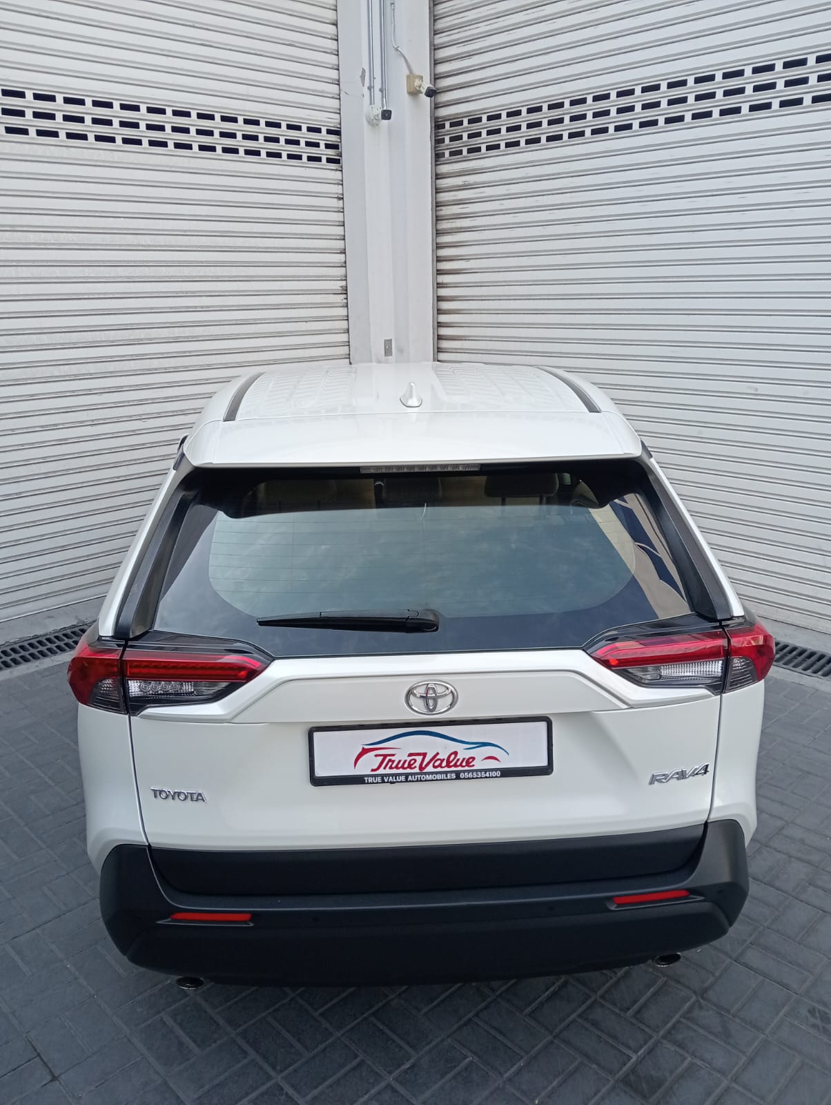 Weiß Toyota RAV4 EXR 2026
