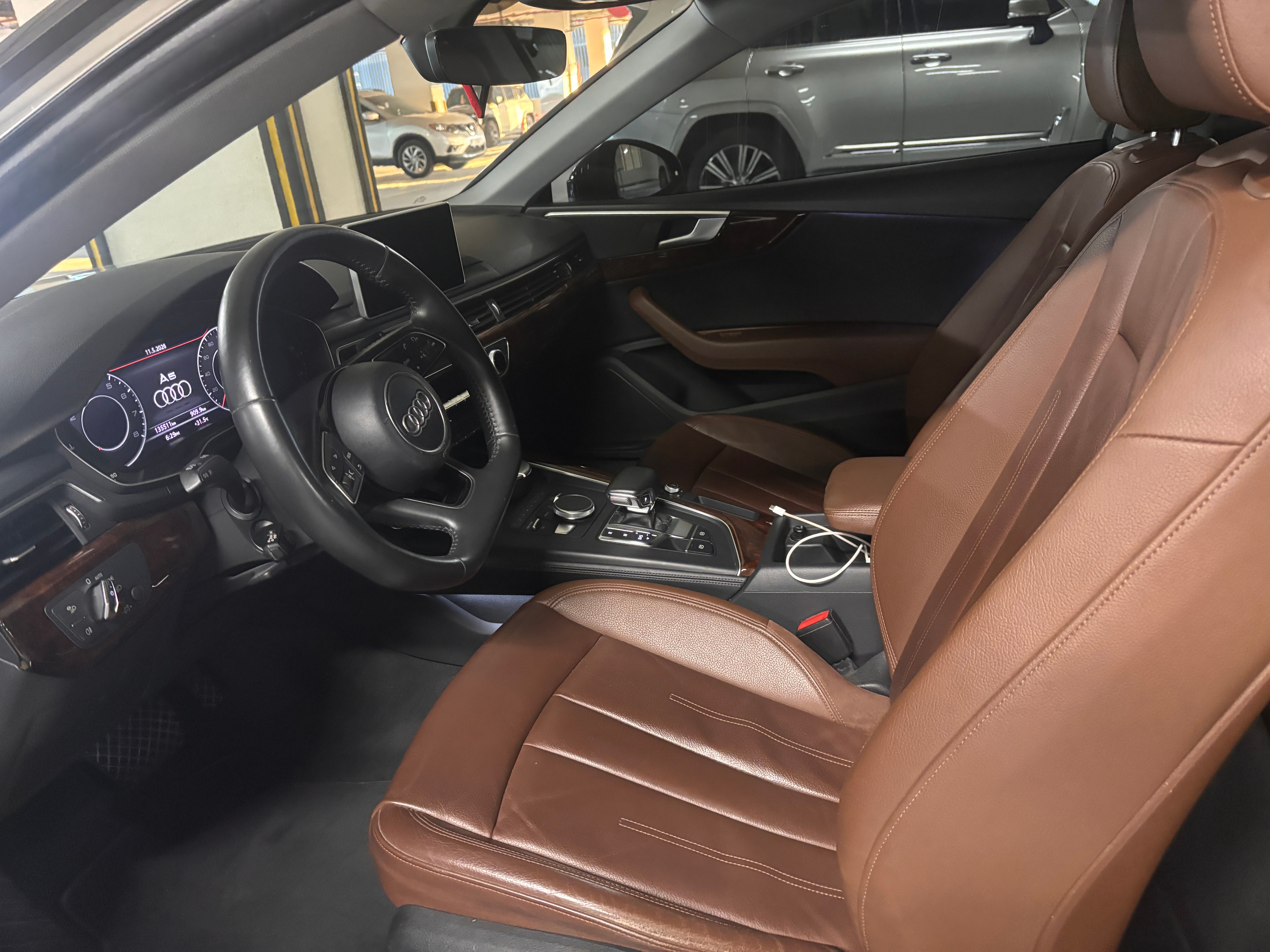 zwart Audi A5 Coupe 2018