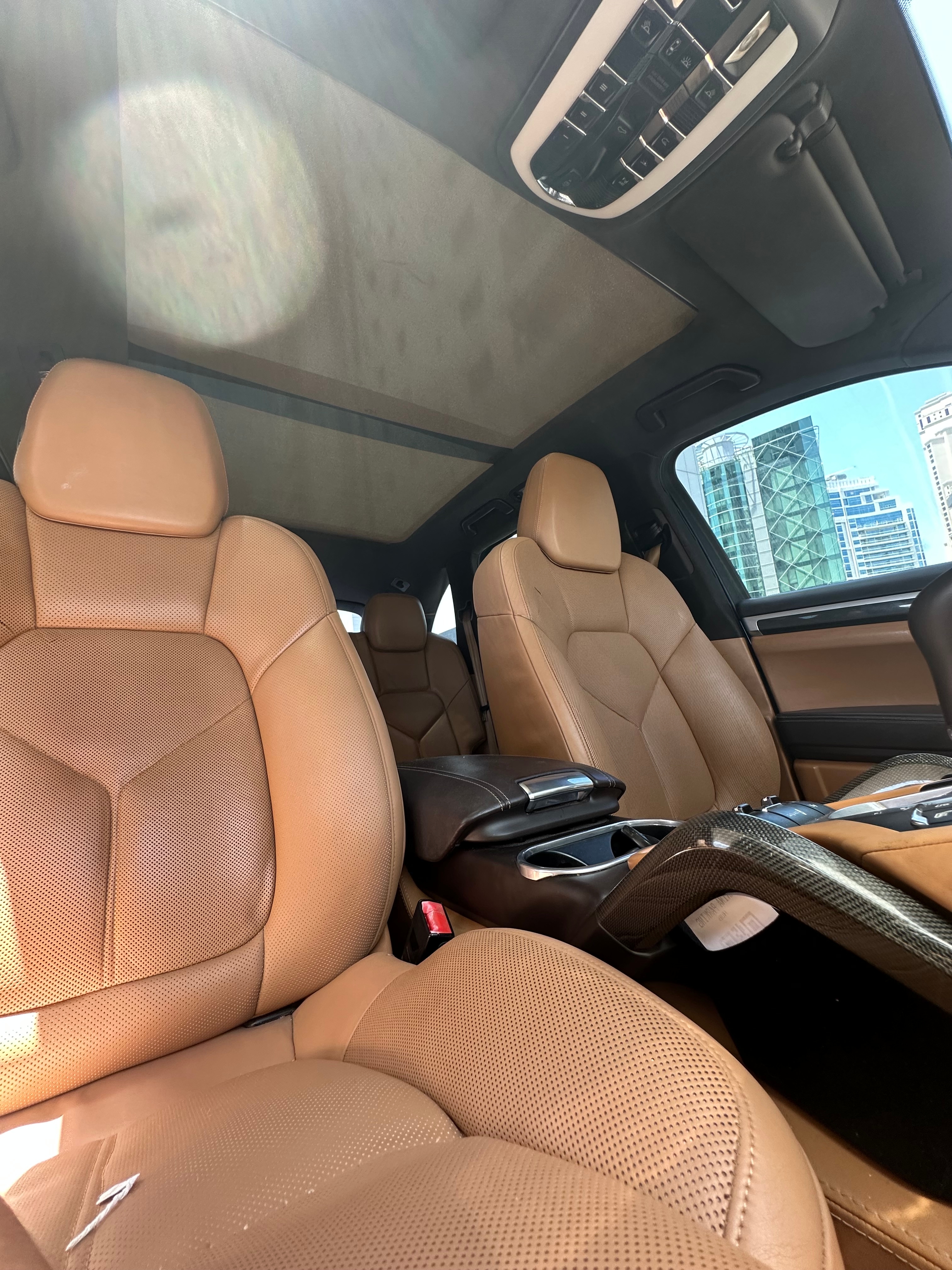 Черный Porsche Cayenne S 2011