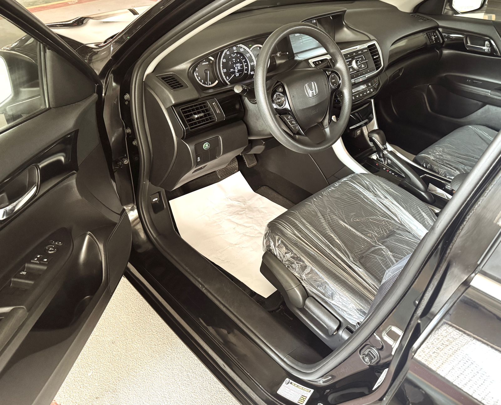 Black Honda Accord 2.4VTi-L 2017