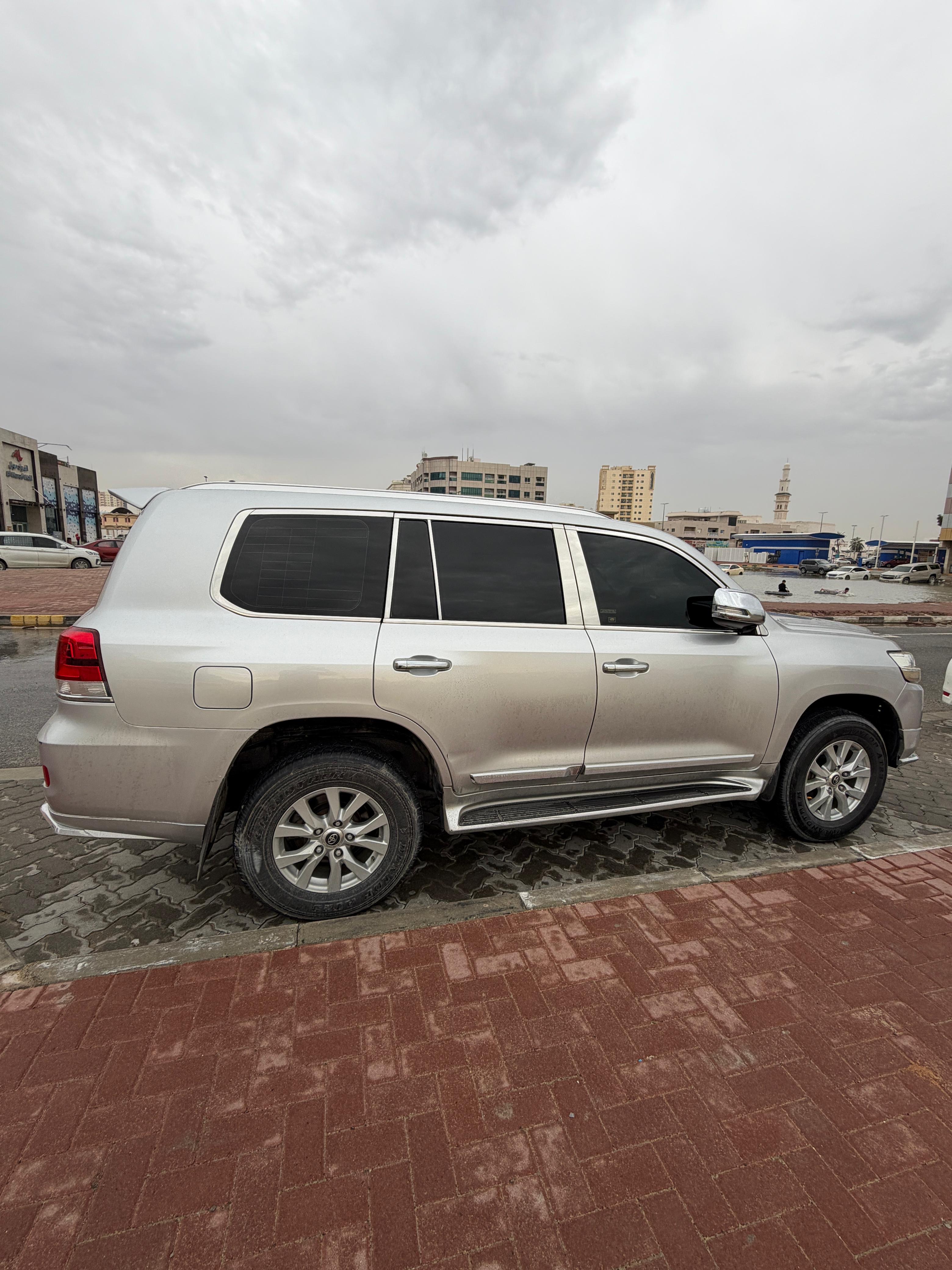 Plata Toyota Land Cruiser 4.0L 2018