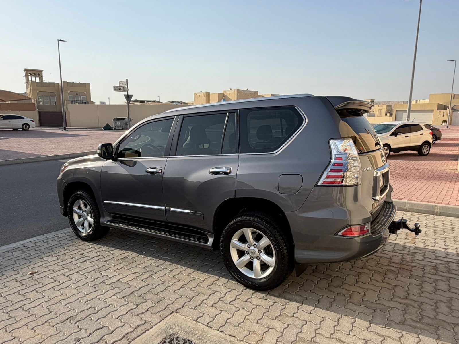 Gris Lexus GX 460 Prestige 2017