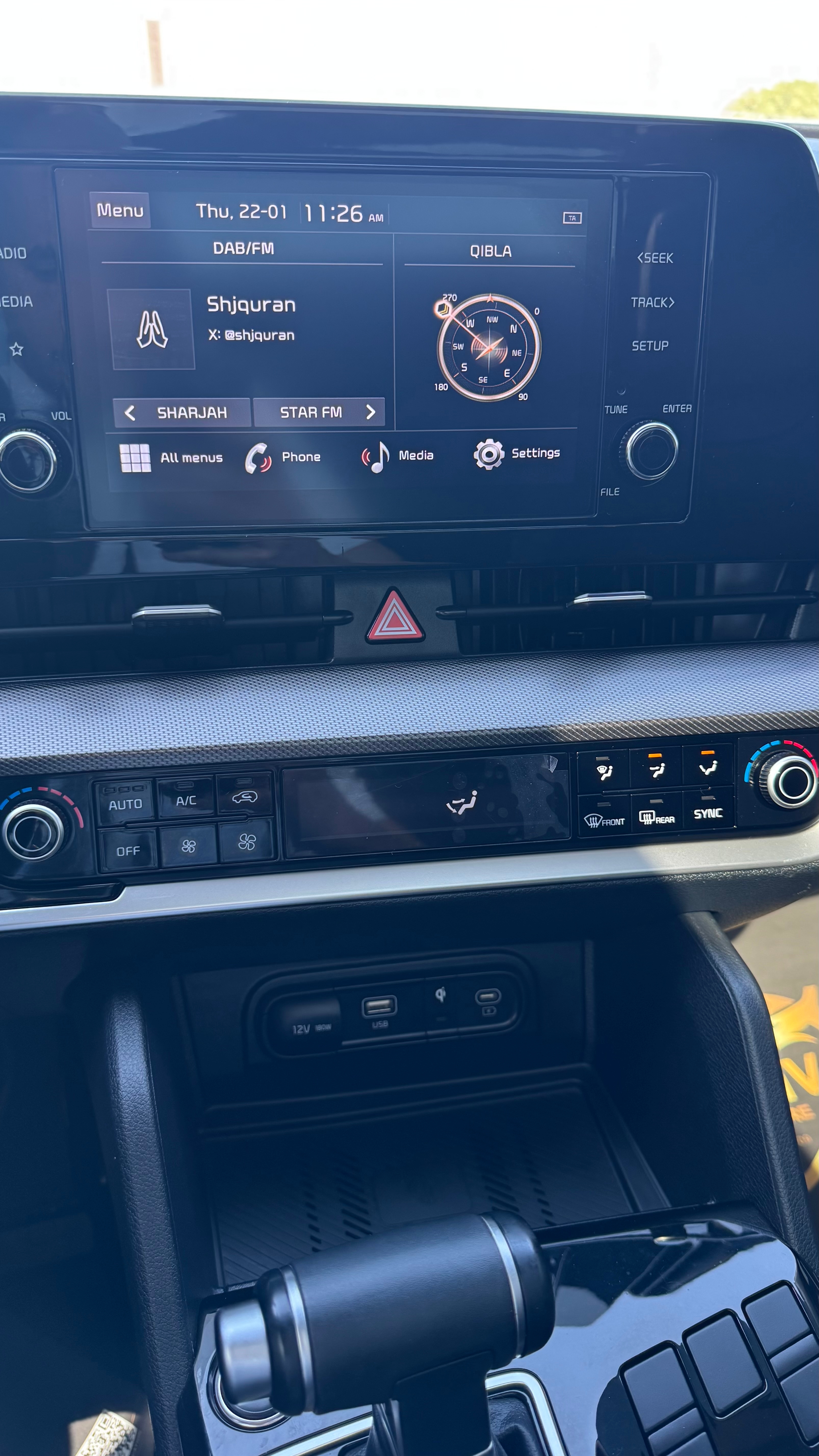 Charcoal Gray Kia Sportage Turbo 2025