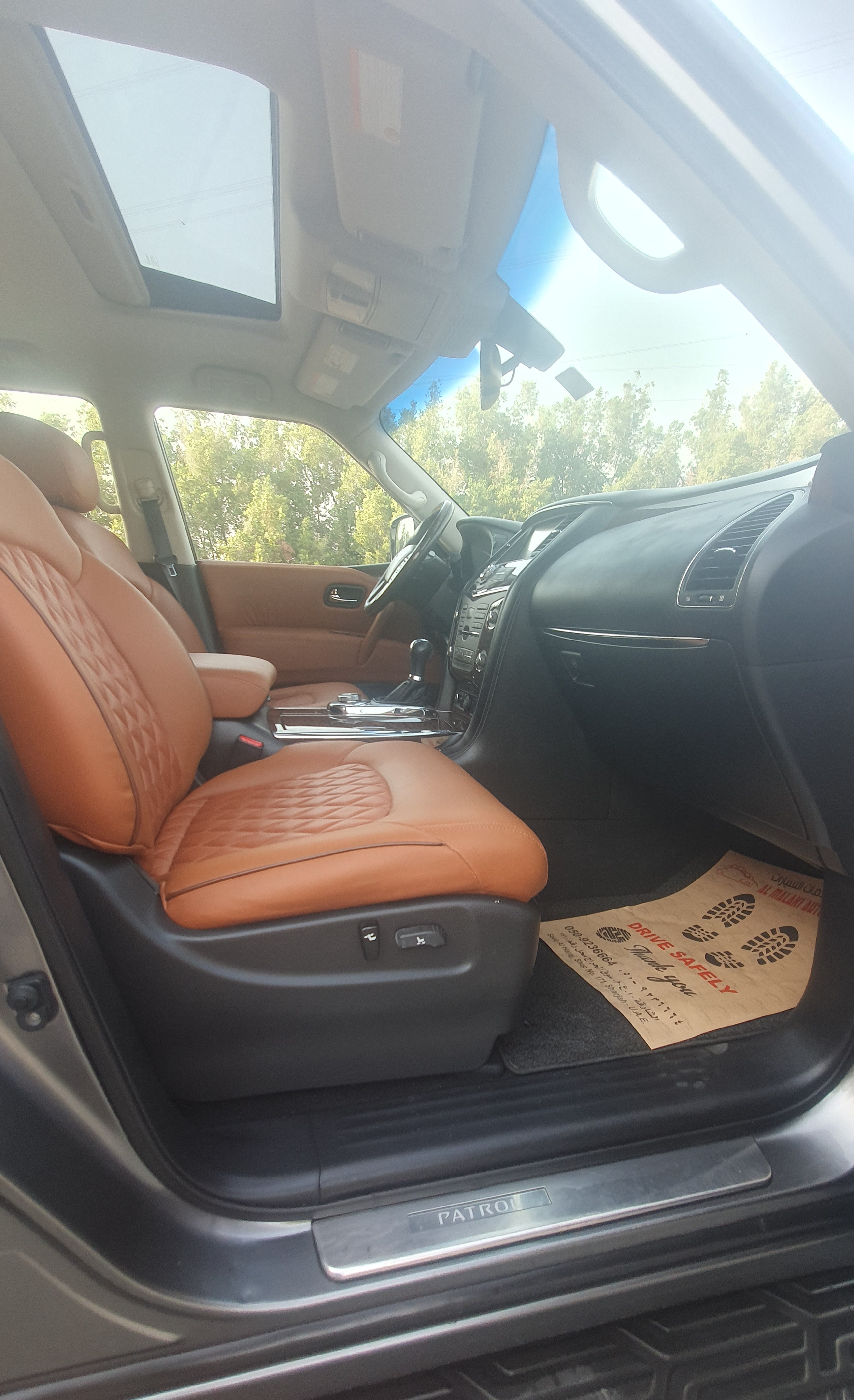 Gri Nissan Patrol LE Platinum 2014