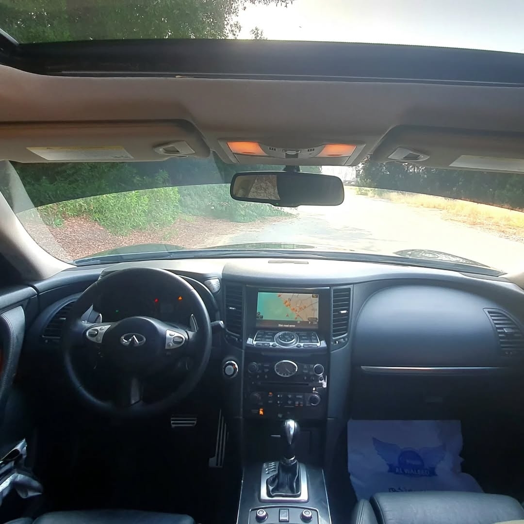 Mavi Infiniti QX70 Luxury Plus 2020