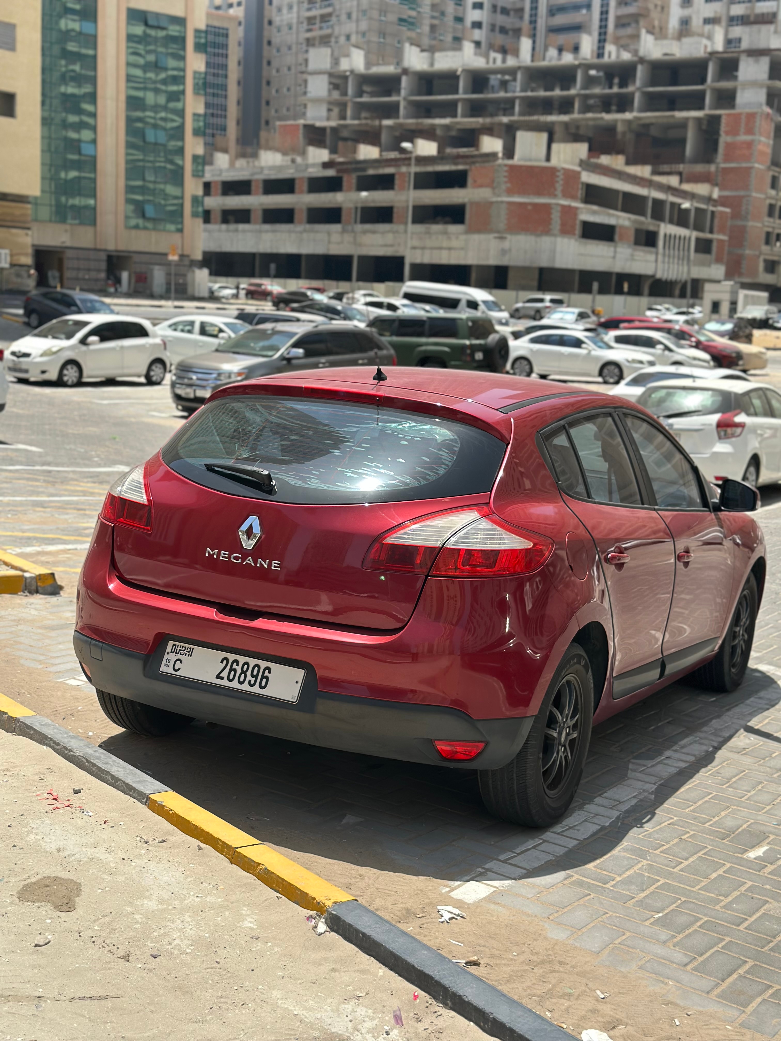 Rosso Renault Megane 1.5 dCi Explore 2014