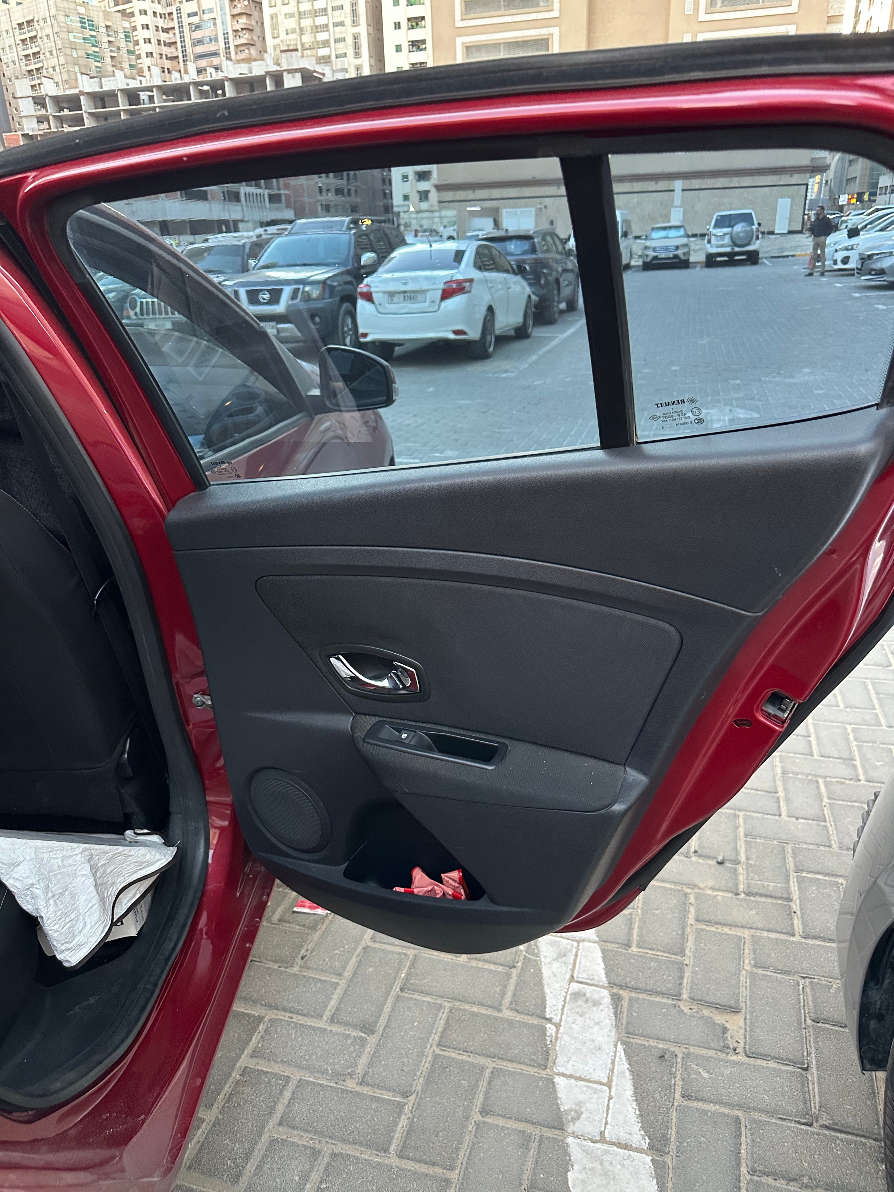 Rosso Renault Megane 1.5 dCi Explore 2014