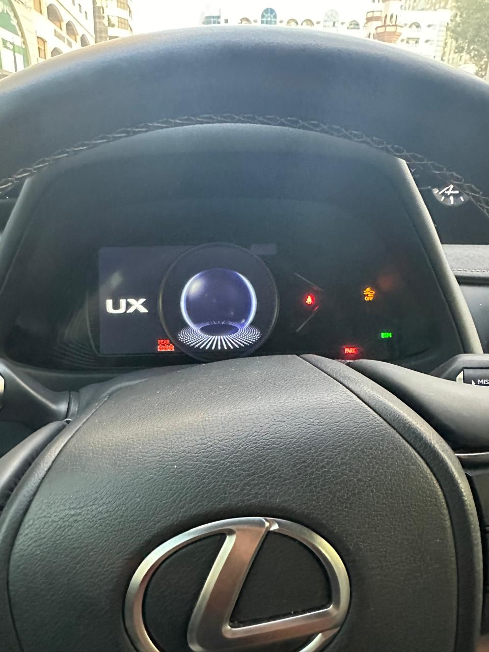 Gri Lexus UX 200 Premier 2021