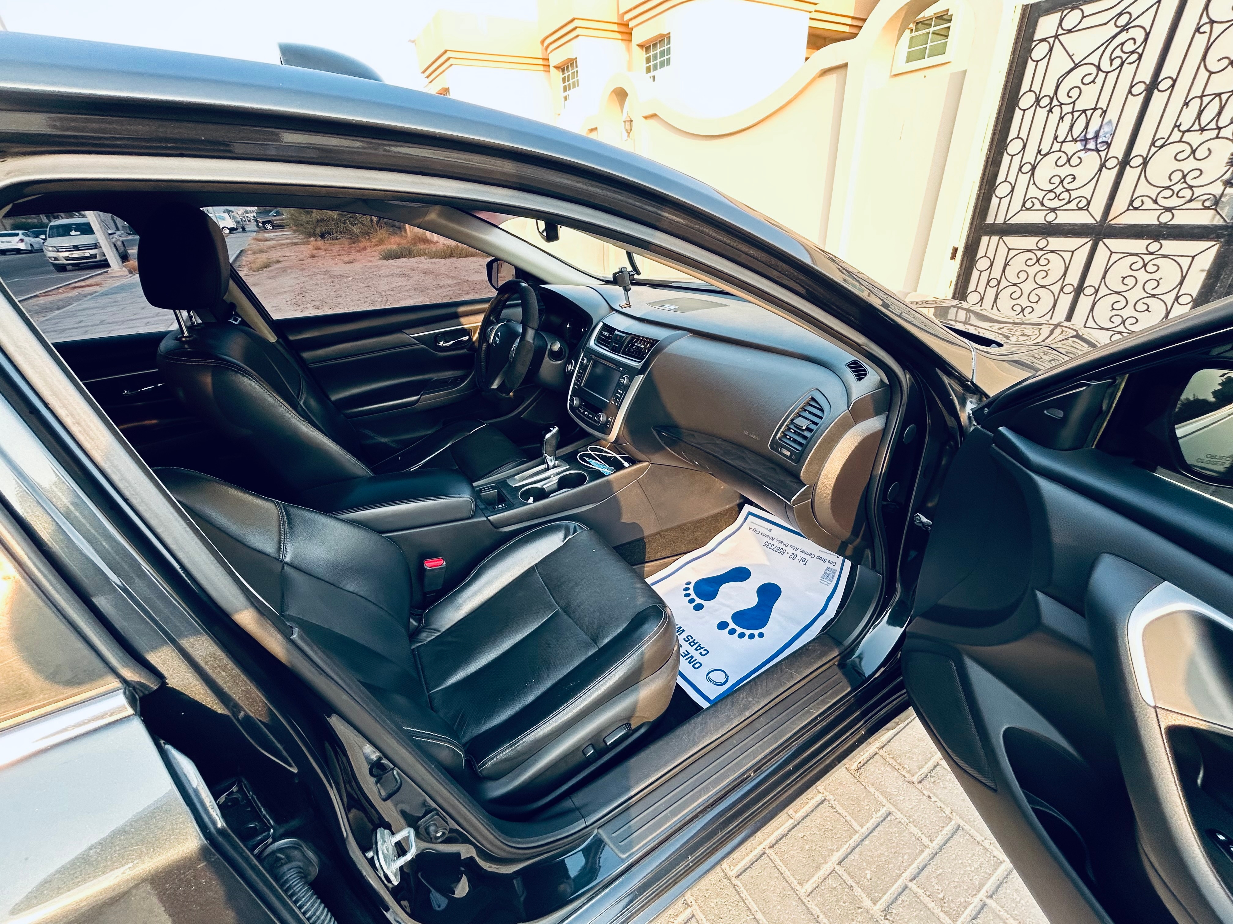 Azul marino Nissan Altima 2.5 SL 2016
