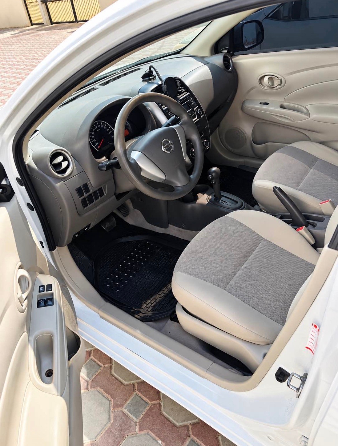 White Nissan Sunny Base 2016