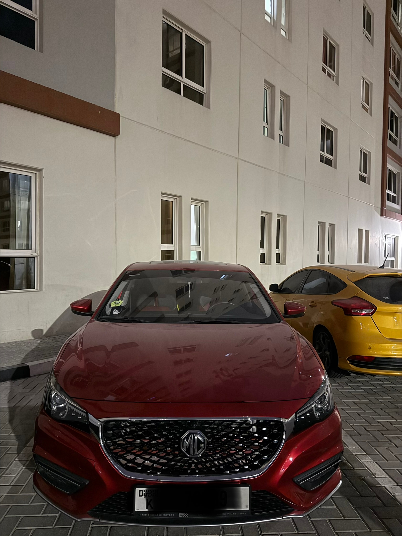Rosso MG 6 Luxury 2023