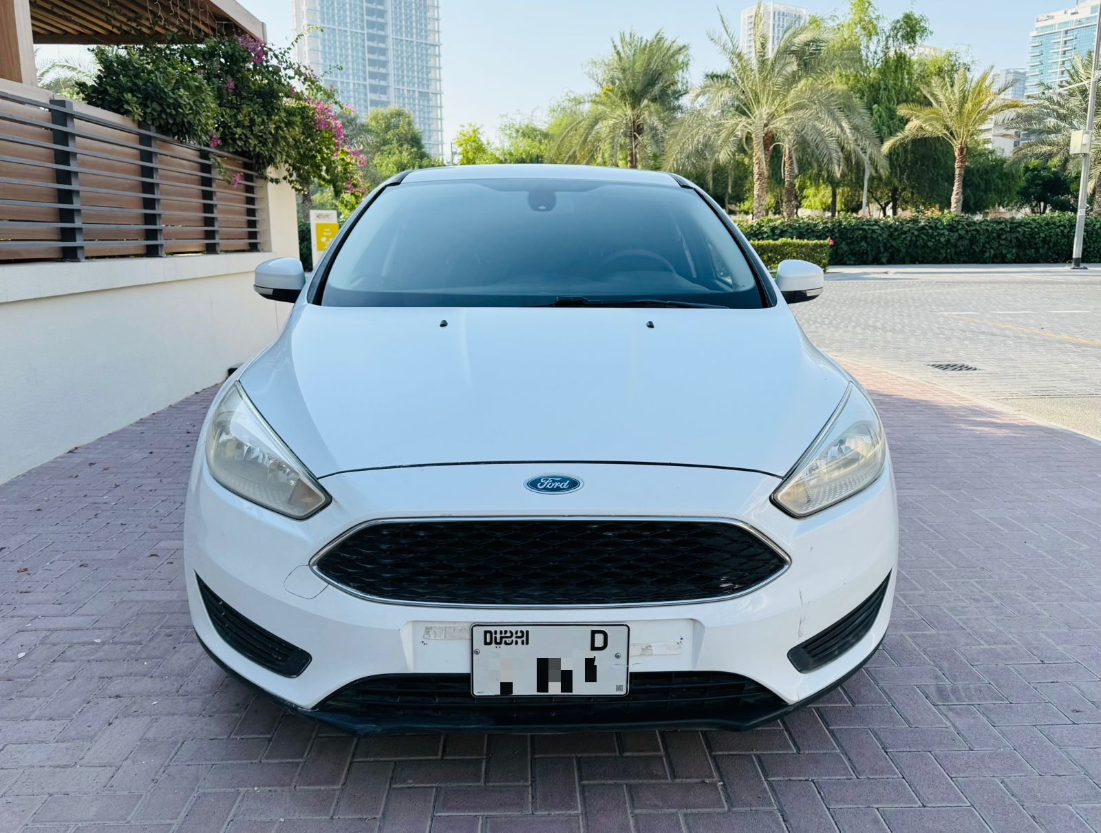 White Ford Focus S 2018