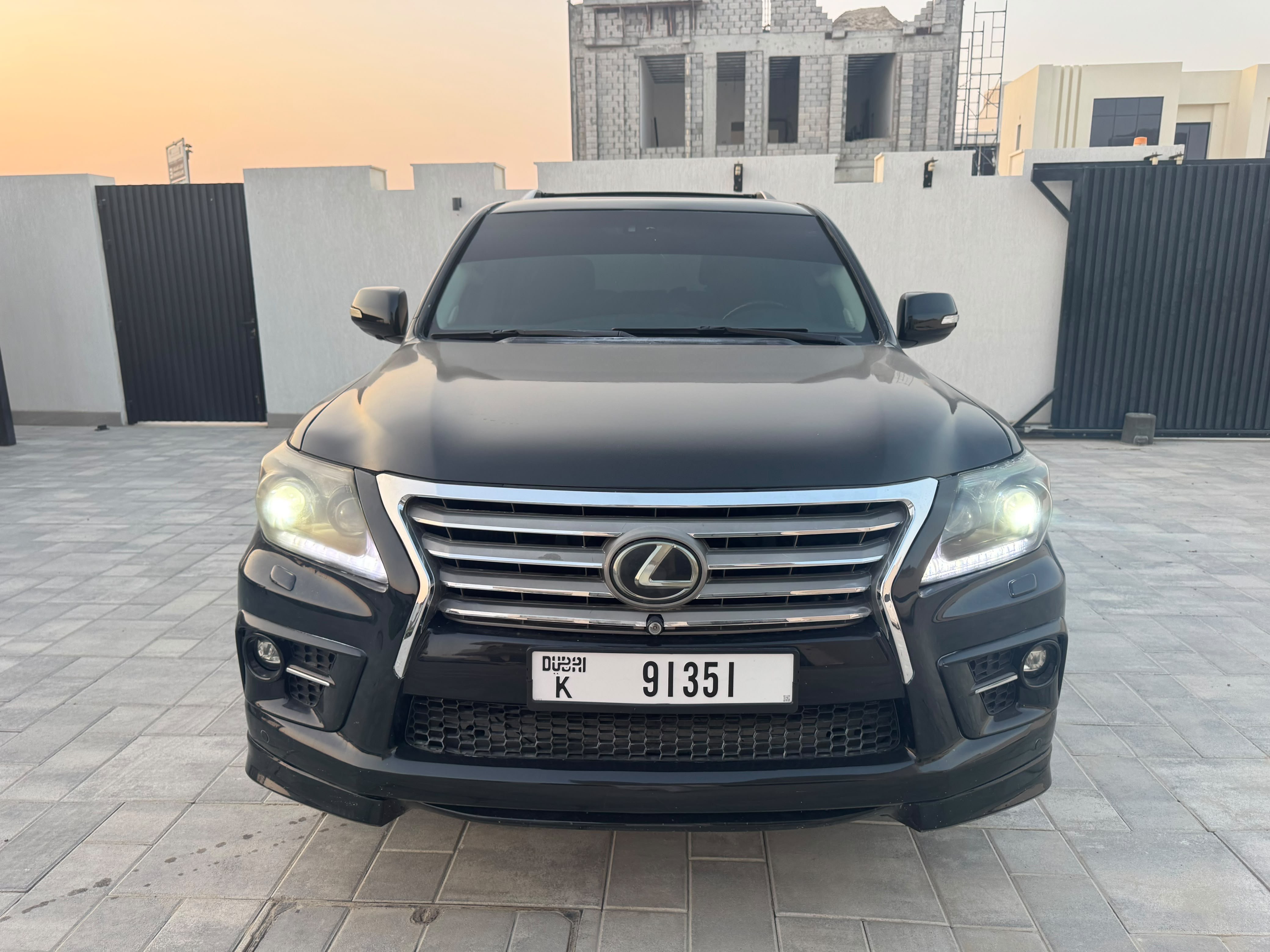 Negro Lexus LX 570 Base 2011 Negro Lexus LX 570 Base 2011