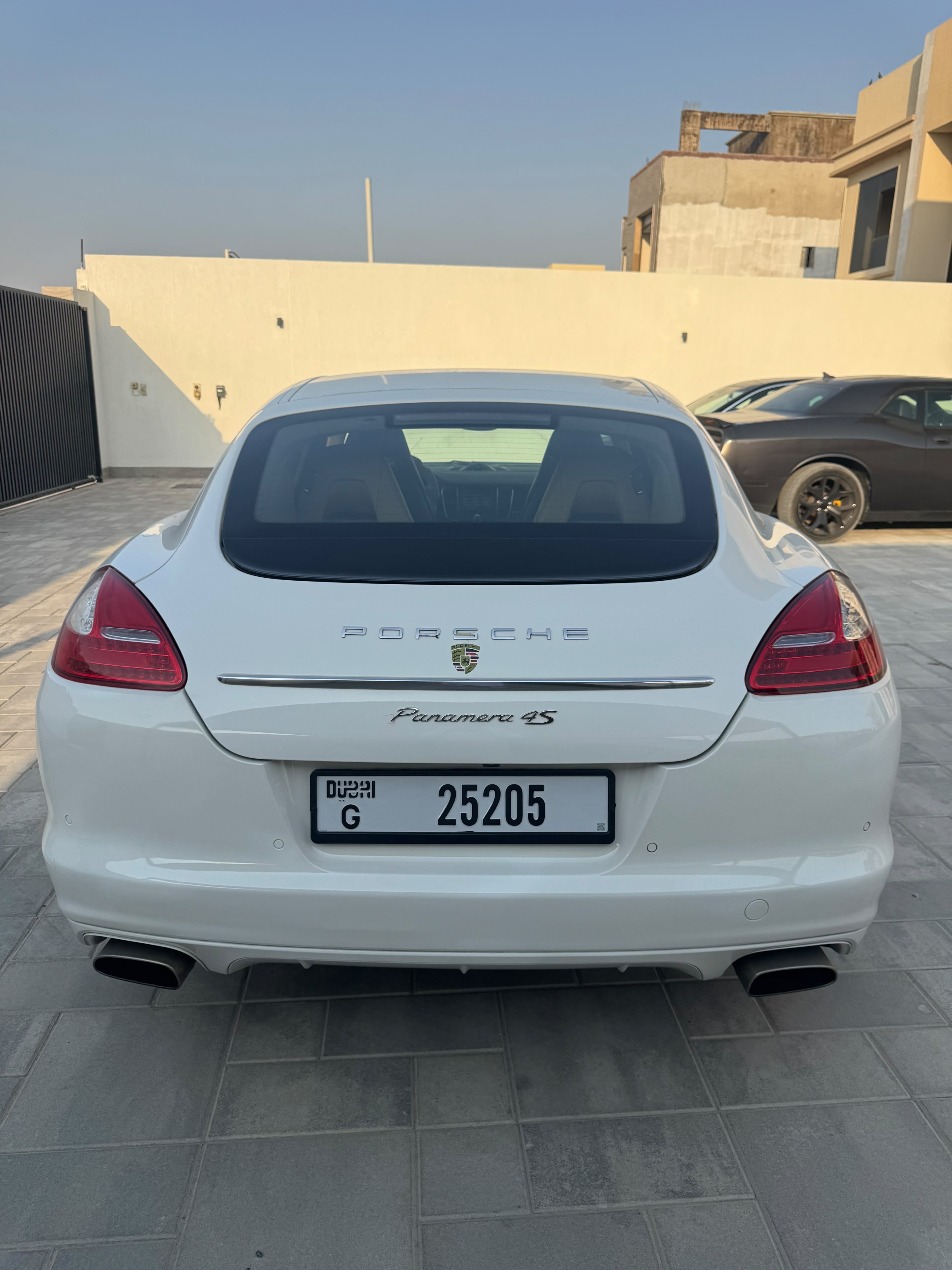White Porsche Panamera 4S 2011