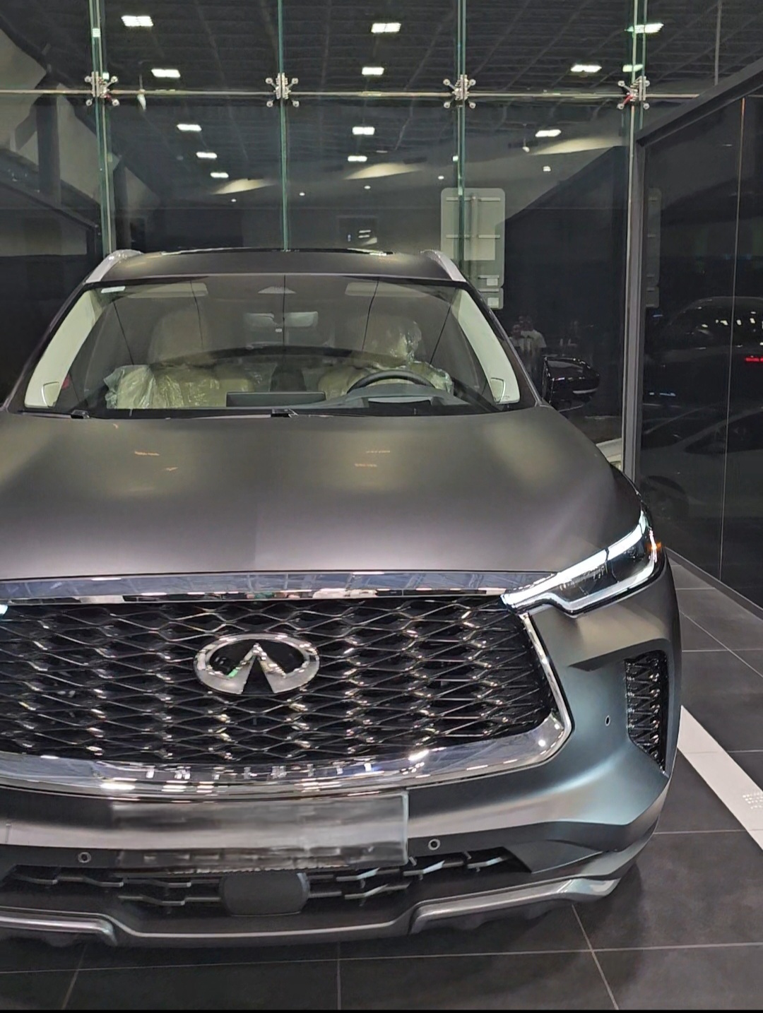 Noir Infiniti QX60 SENSORY 2024
