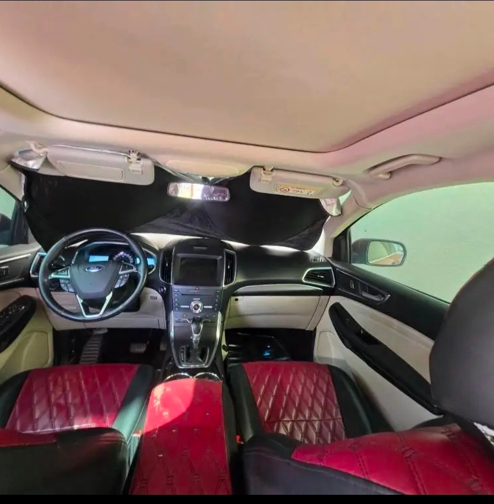 rood Ford Edge Titanium 2017