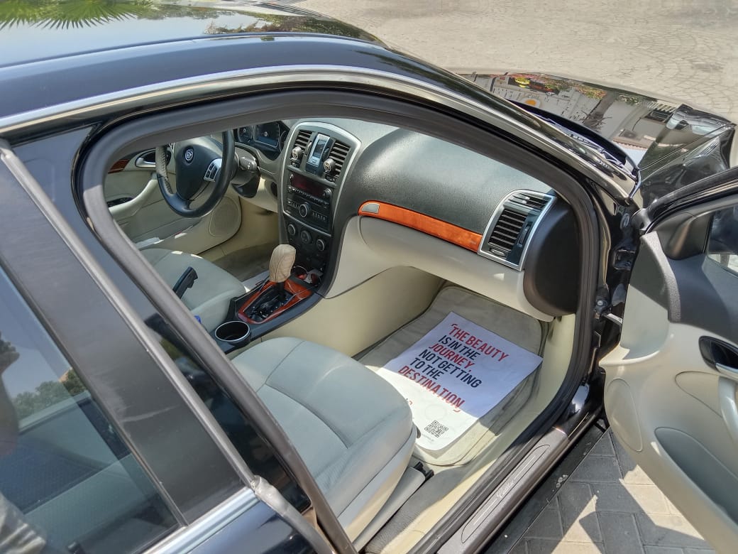 zwart Cadillac BLS 2007